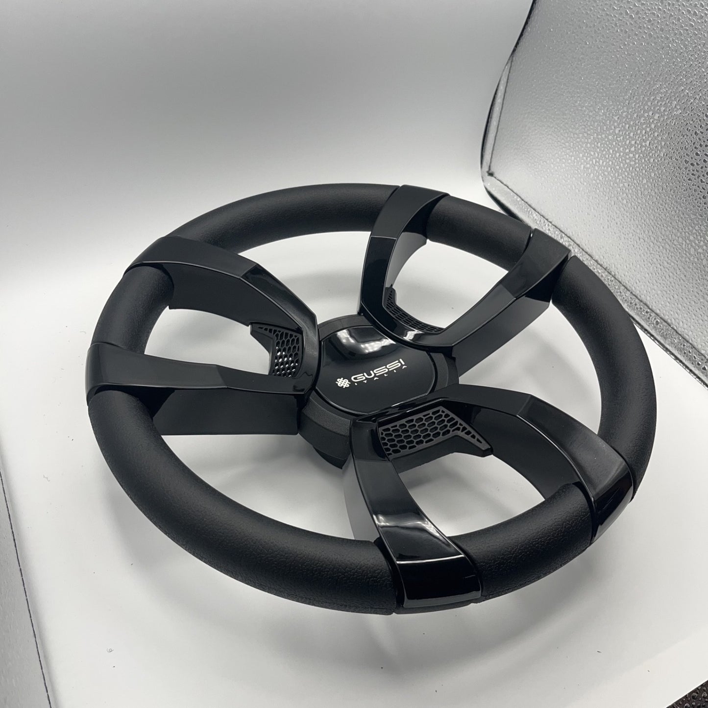 La Corte Boat Steering Wheel Black Gloss Inserts | Gussi Italia Logo