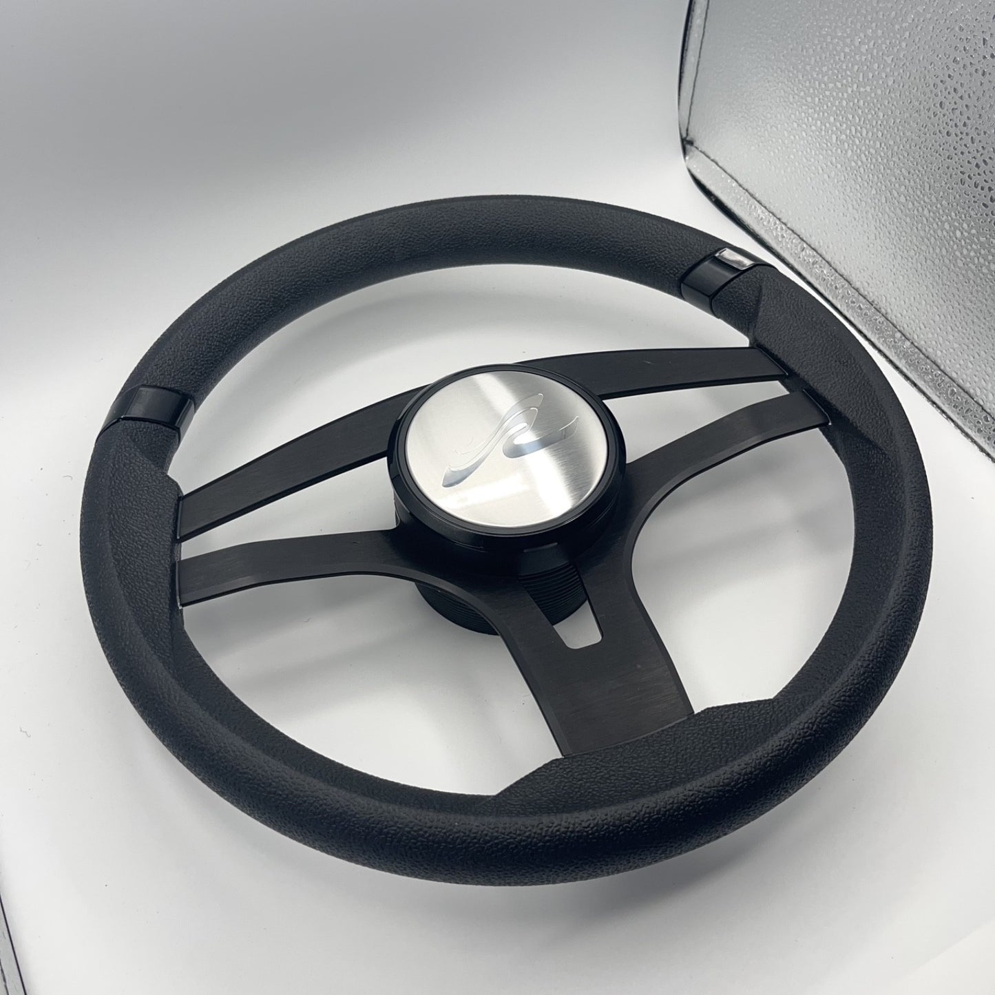 Badia Boat Steering Wheel Brushed Black Aluminum Spokes | SeaRay Boats