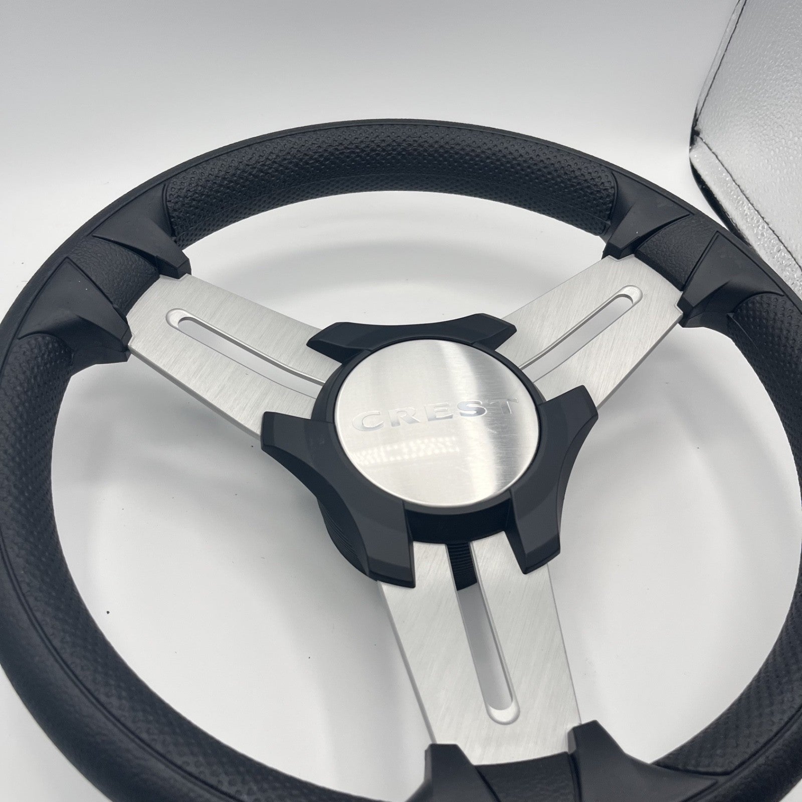 Model 15 Marine Steering Wheel Brush Alum Spokes | Crest Boats Logo