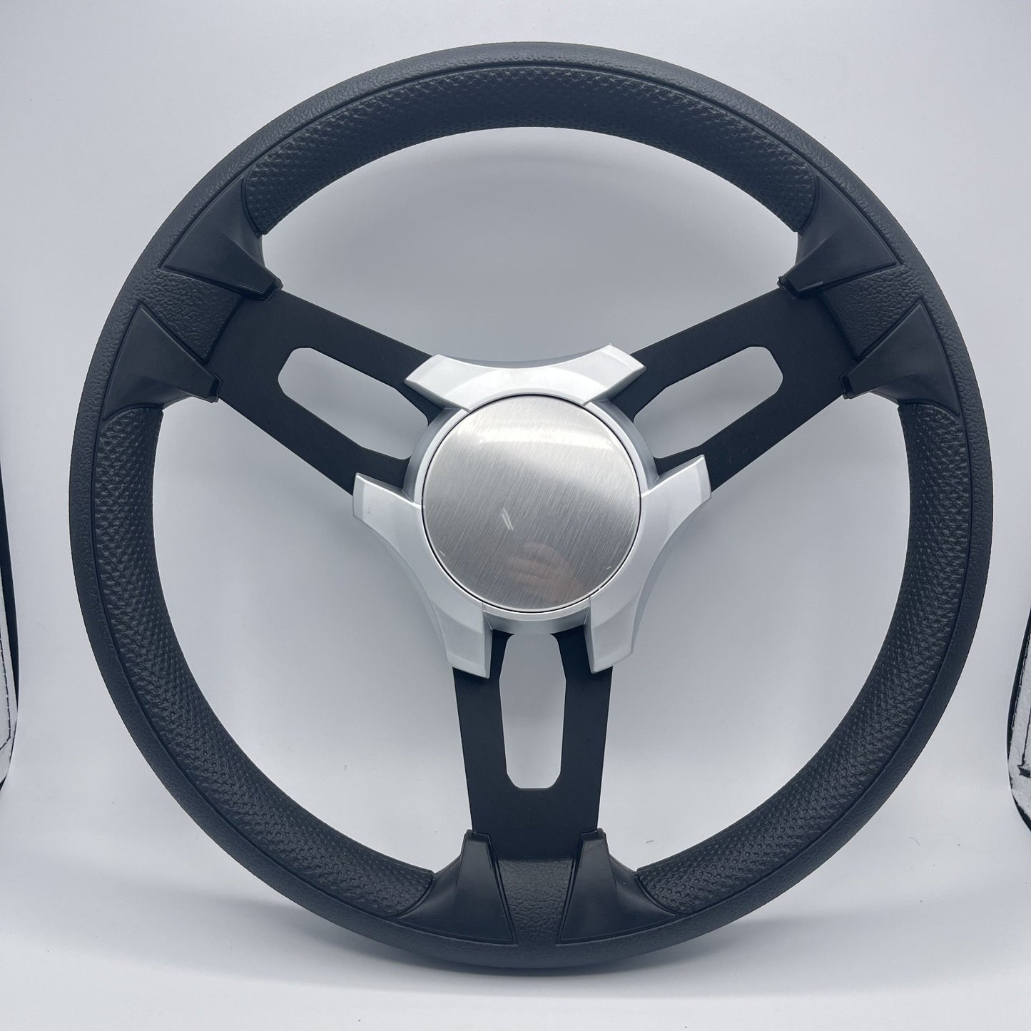 Gussi Italia Boat Model 15 Steering Wheel Black Brushed Alum Spokes | SilvPlain