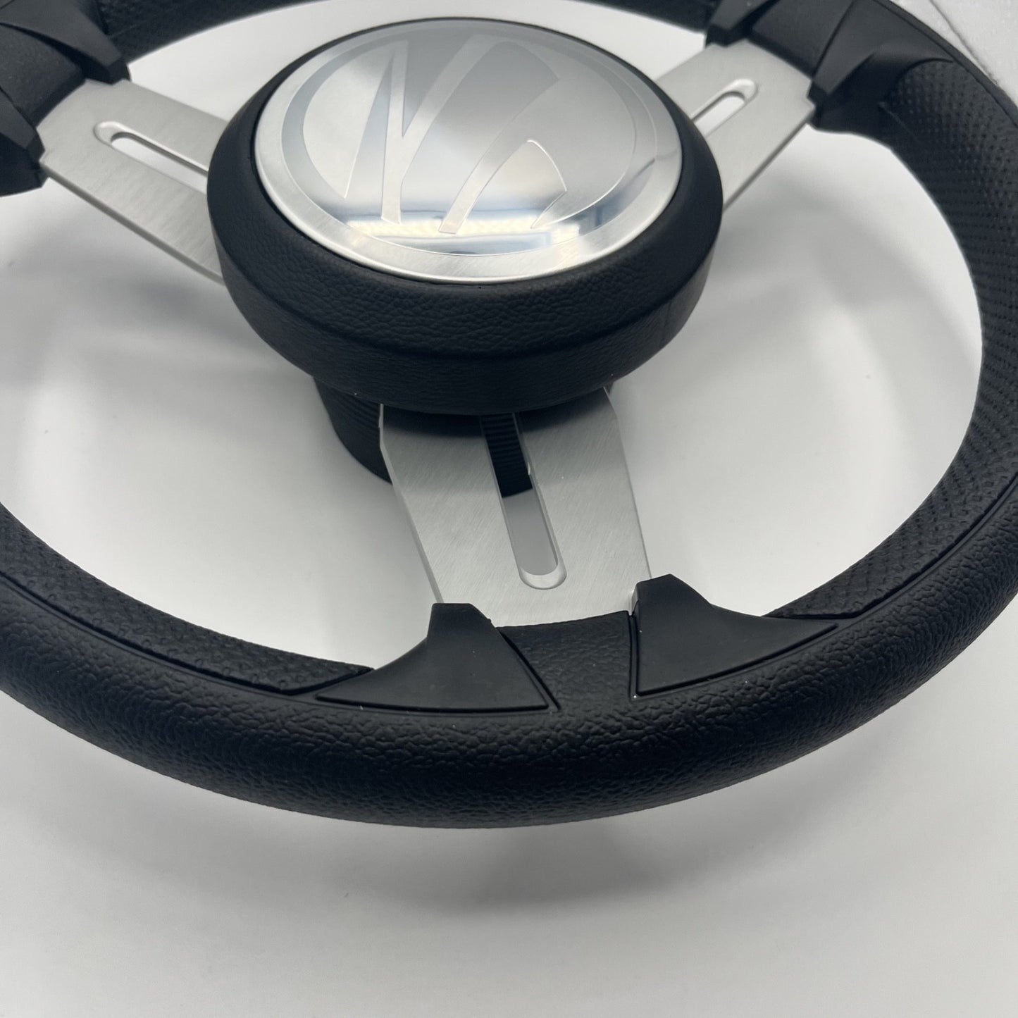 Model 15 Marine Steering Wheel Brush Alum Spokes | Tige Boats Logo