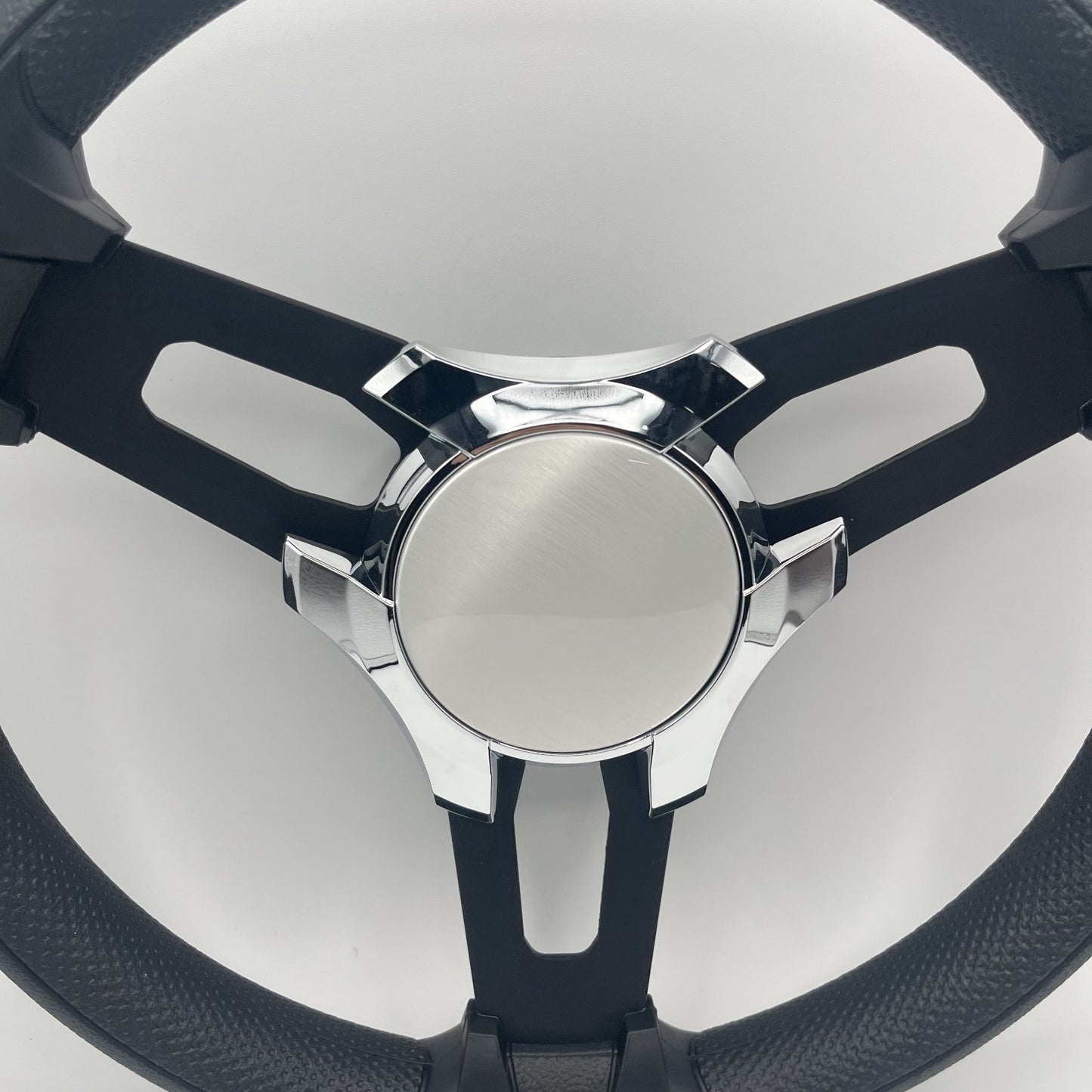 Gussi Italia Boat Model 15 Steering Wheel Black Brushed Alum Spokes |Plain