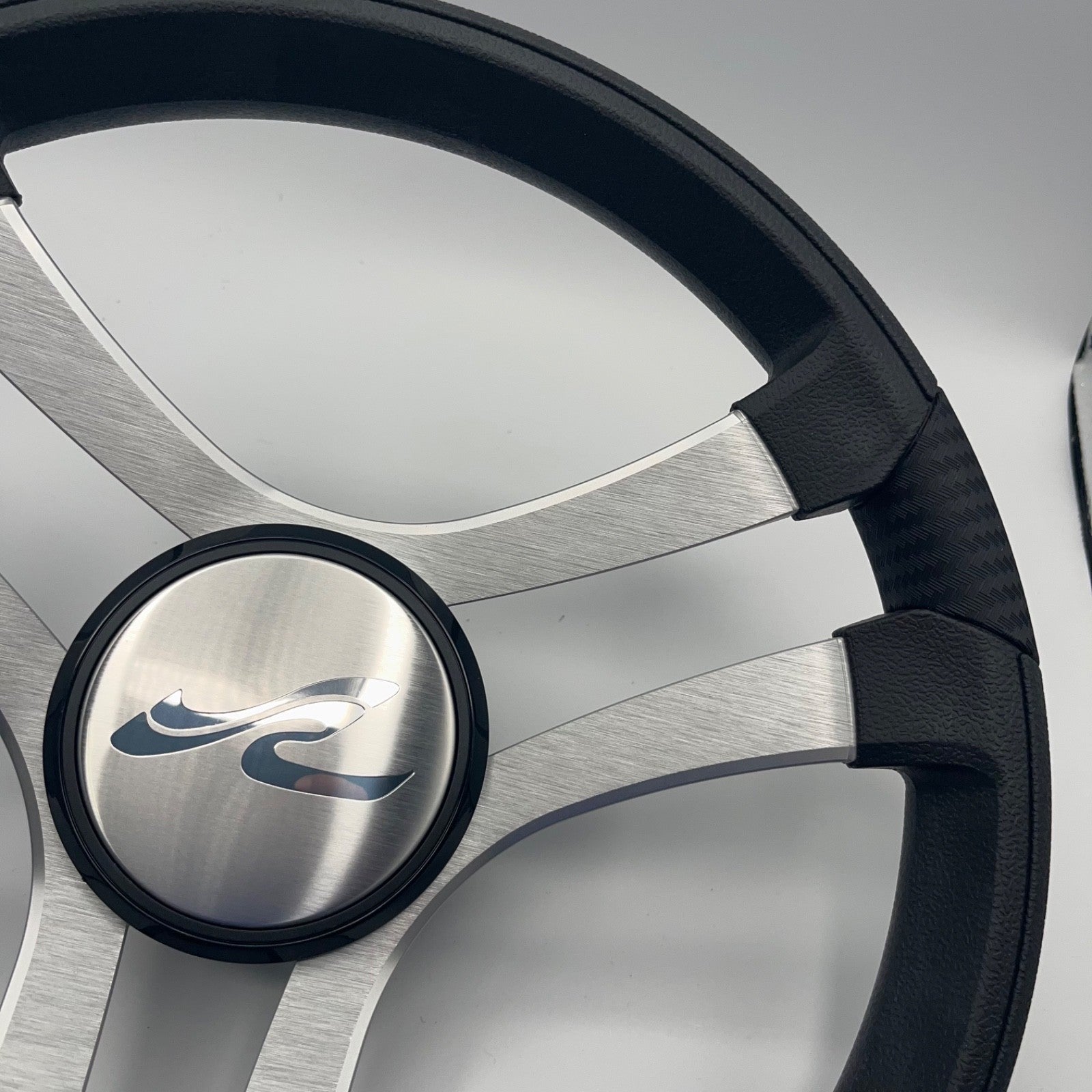 Benaco Boat Steering Wheel Brushed Aluminum Spokes | SeaRay Boats