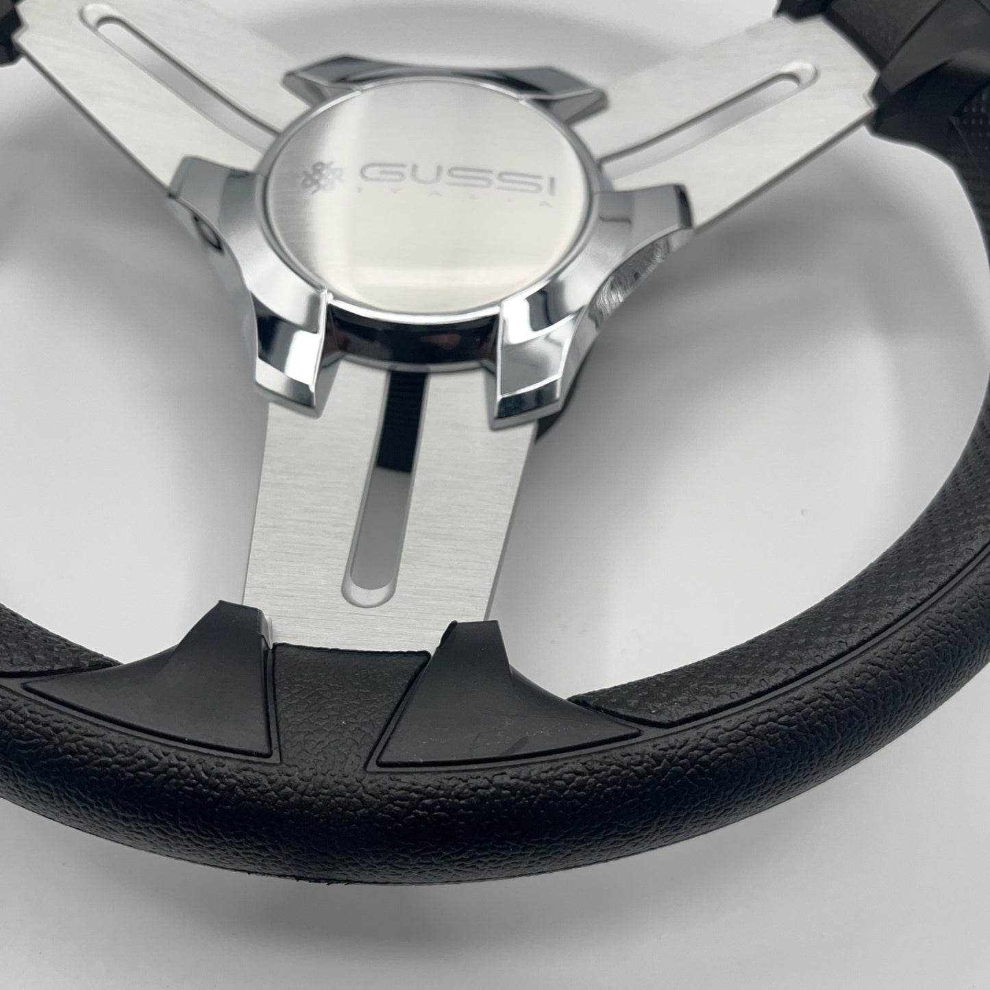 Model 15A Marine Steering Wheel Brushed Alum Spokes | Gussi Italia Cap
