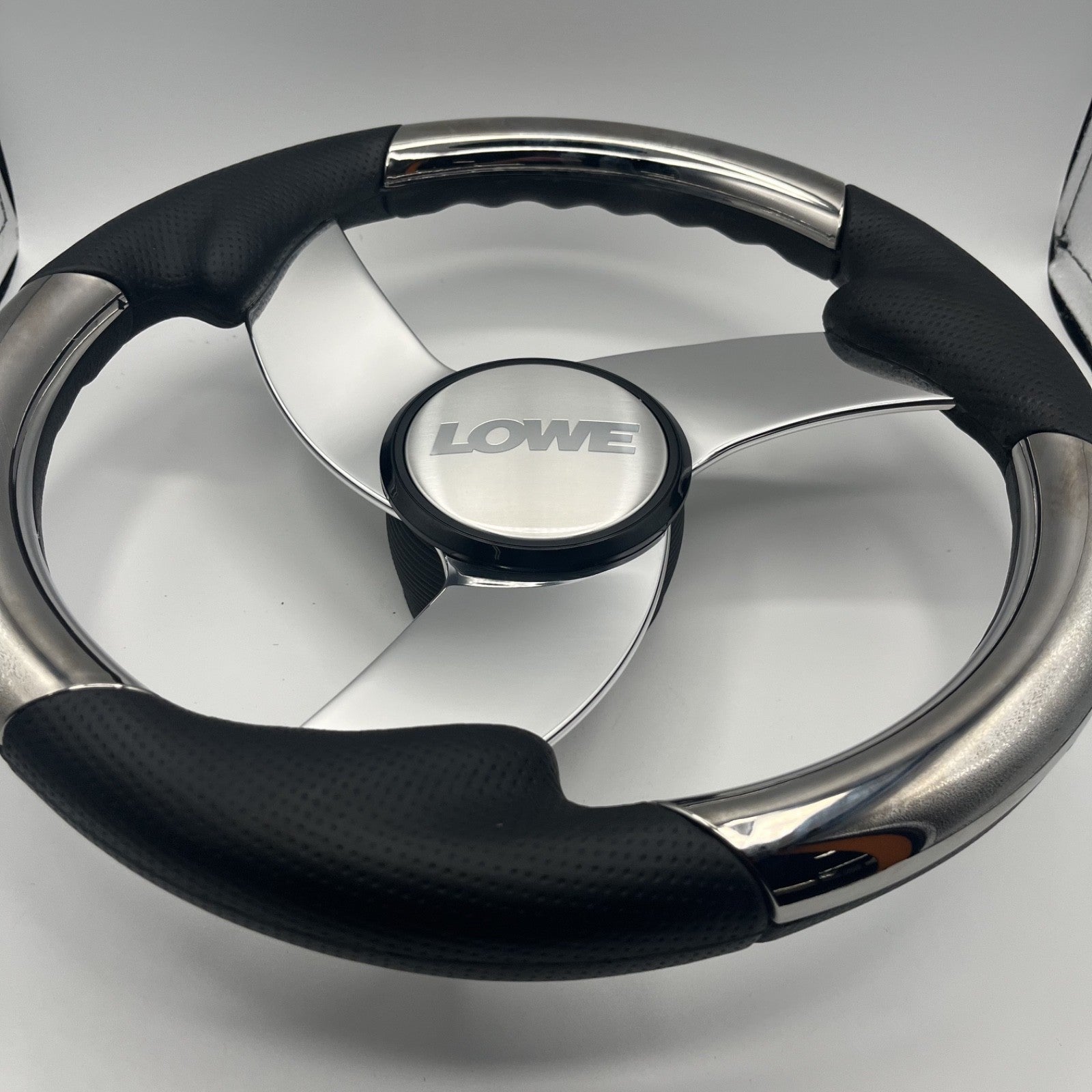 Model M533 Boat Steering Wheel Polished Alum Spoke | Lowe