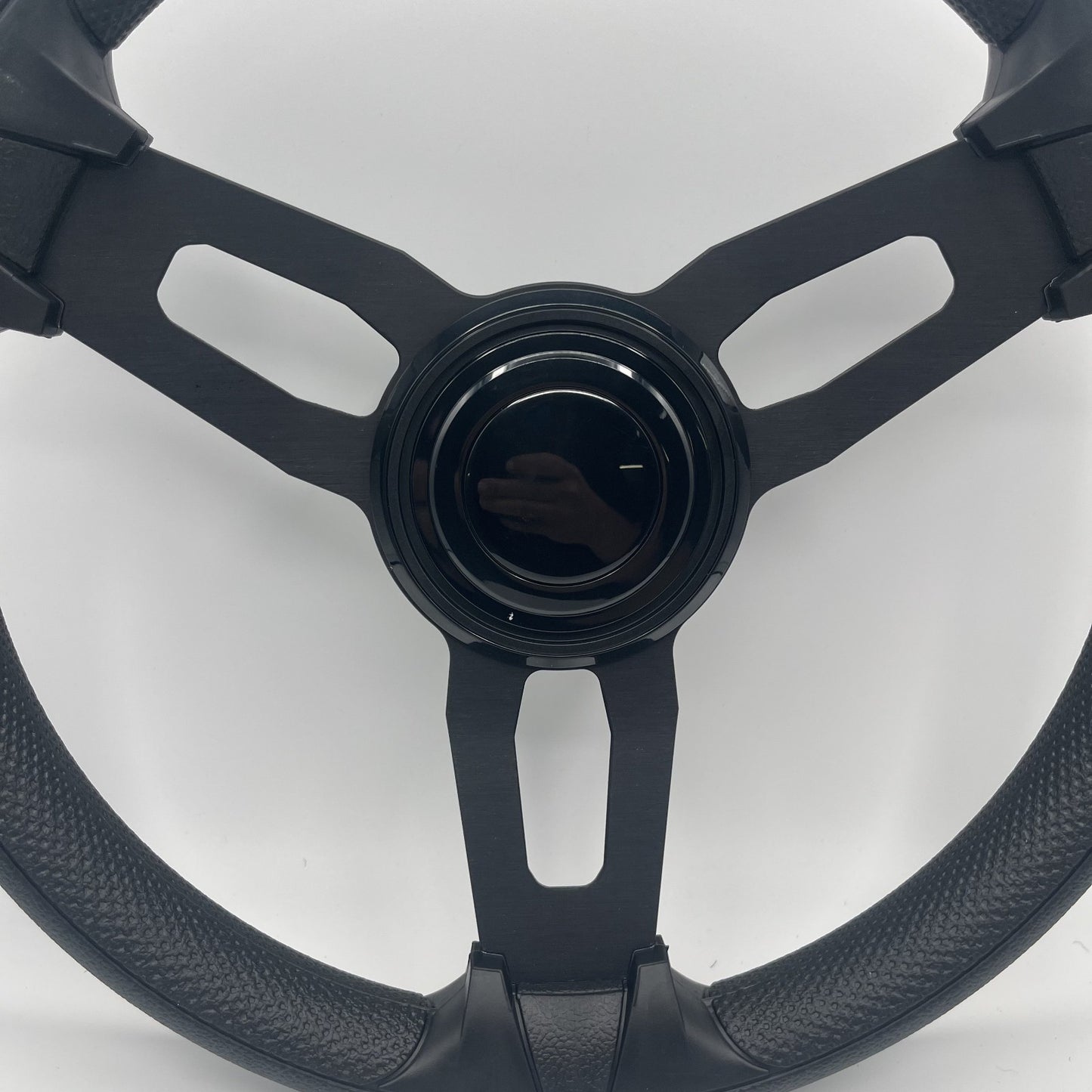 Gussi Italia Model 15 Steering Wheel Blk Brushed Alum Spokes | BlackTarget
