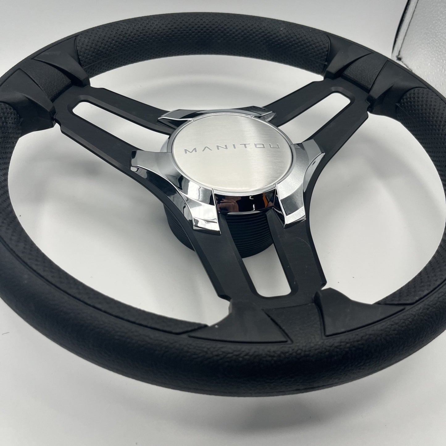 Gussi Italia Marine Steering Wheel Black Brush Metal Spokes | Manitou