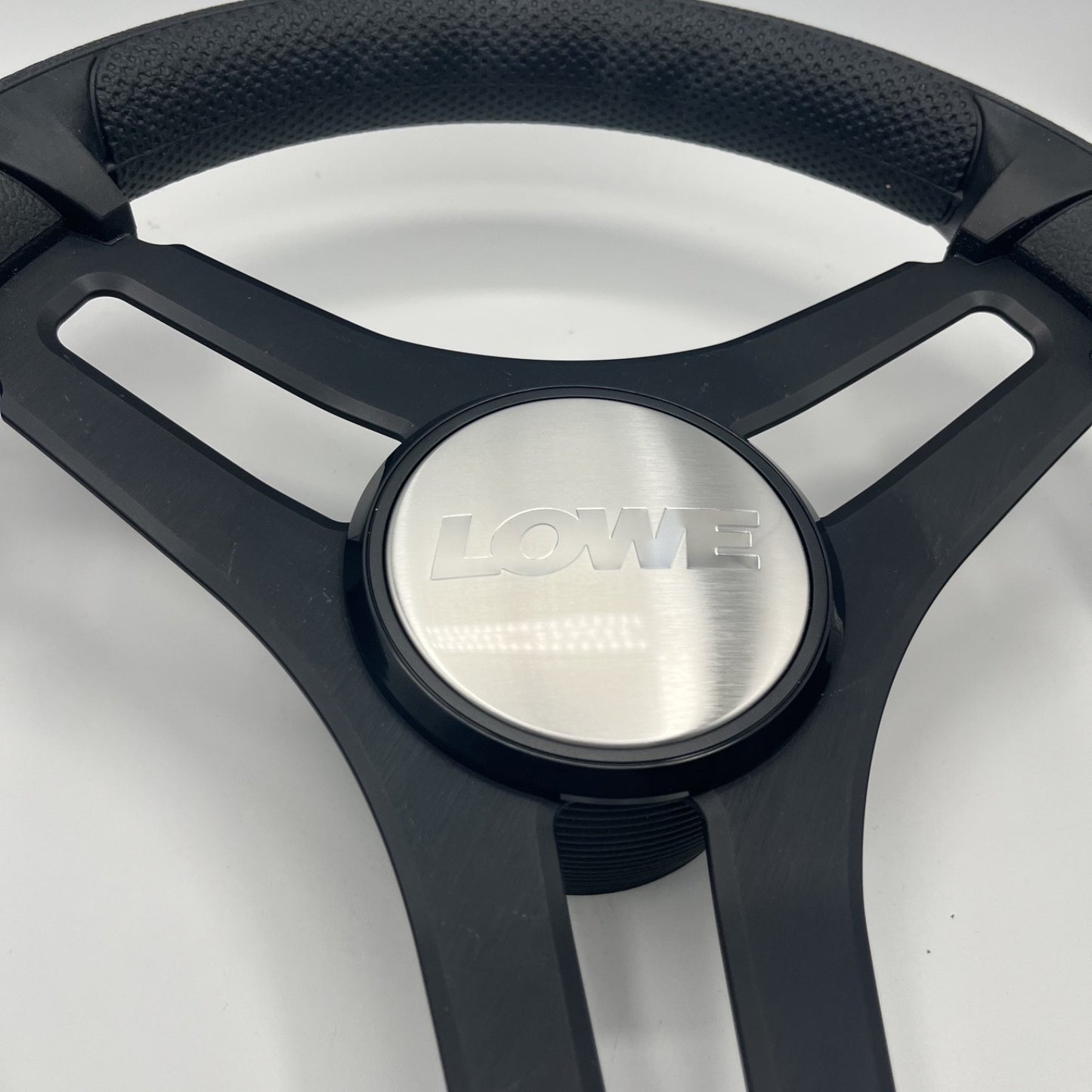 Gussi Italia Marine Steering Wheel Black Brush Metal Spokes | Lowe