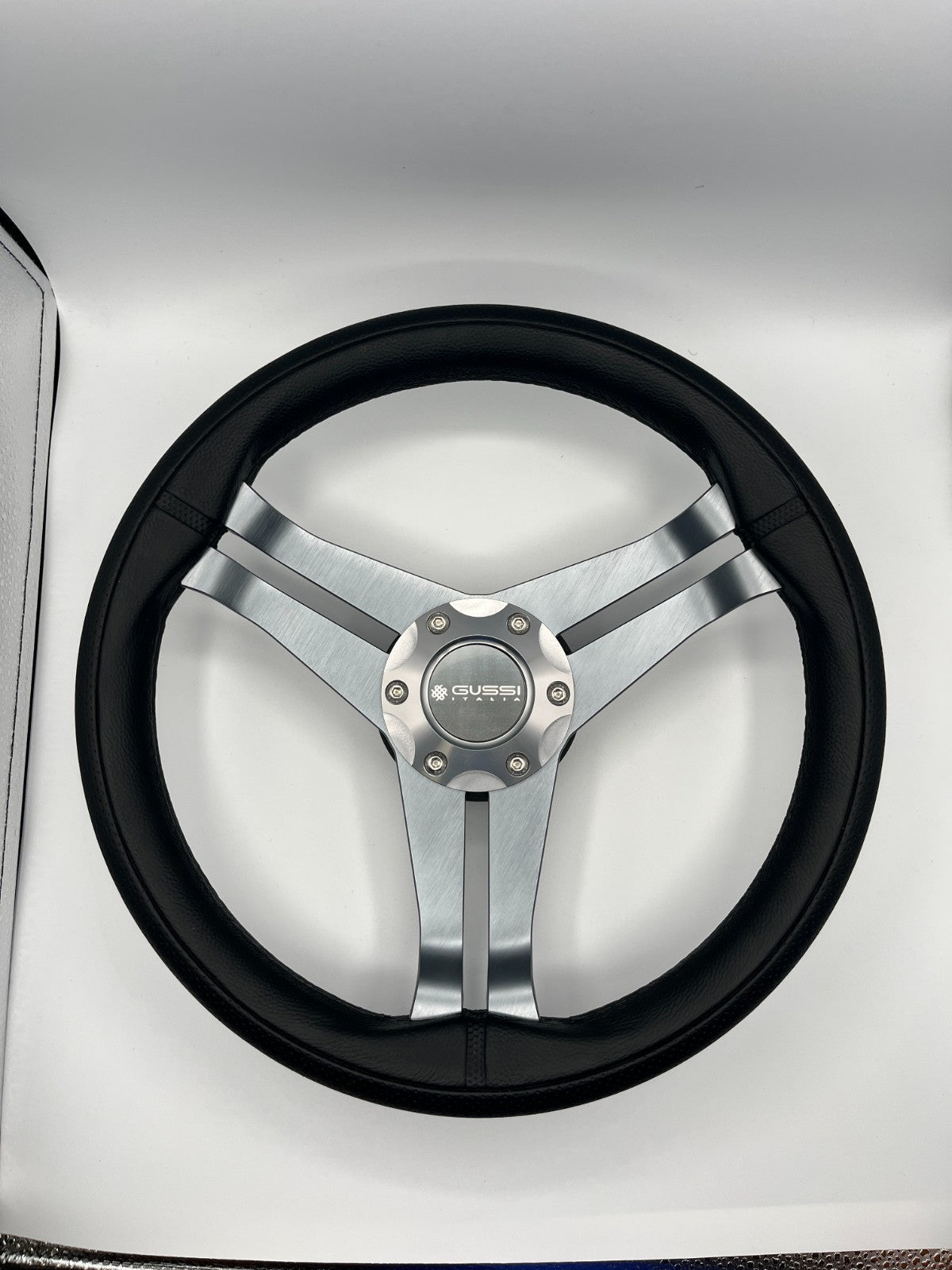 W208 Steering Wheel Gray Brushed Alum Spoke | Gussi Italia