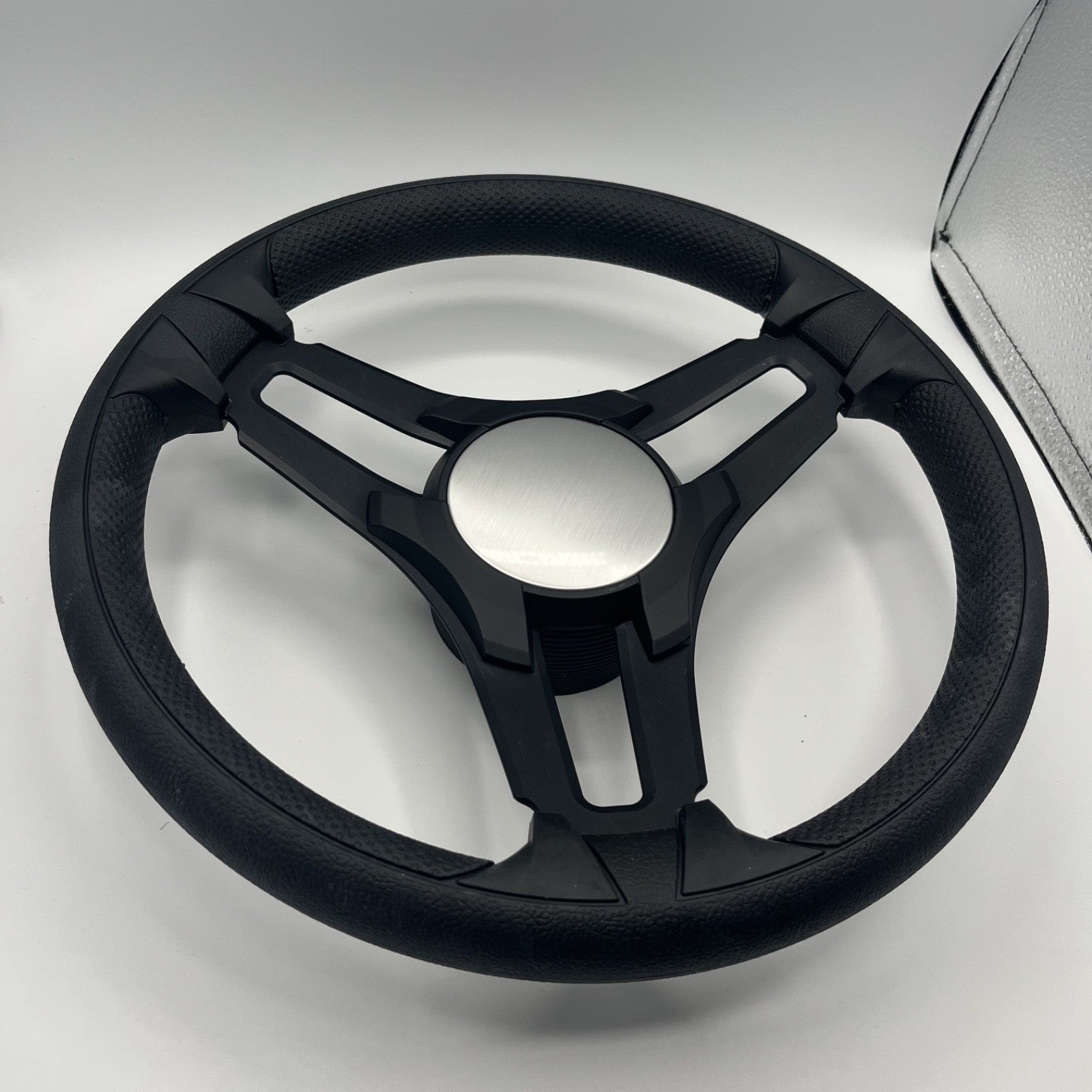 Gussi Italia Marine Steering Wheel Black Brush Metal Spokes | Plain