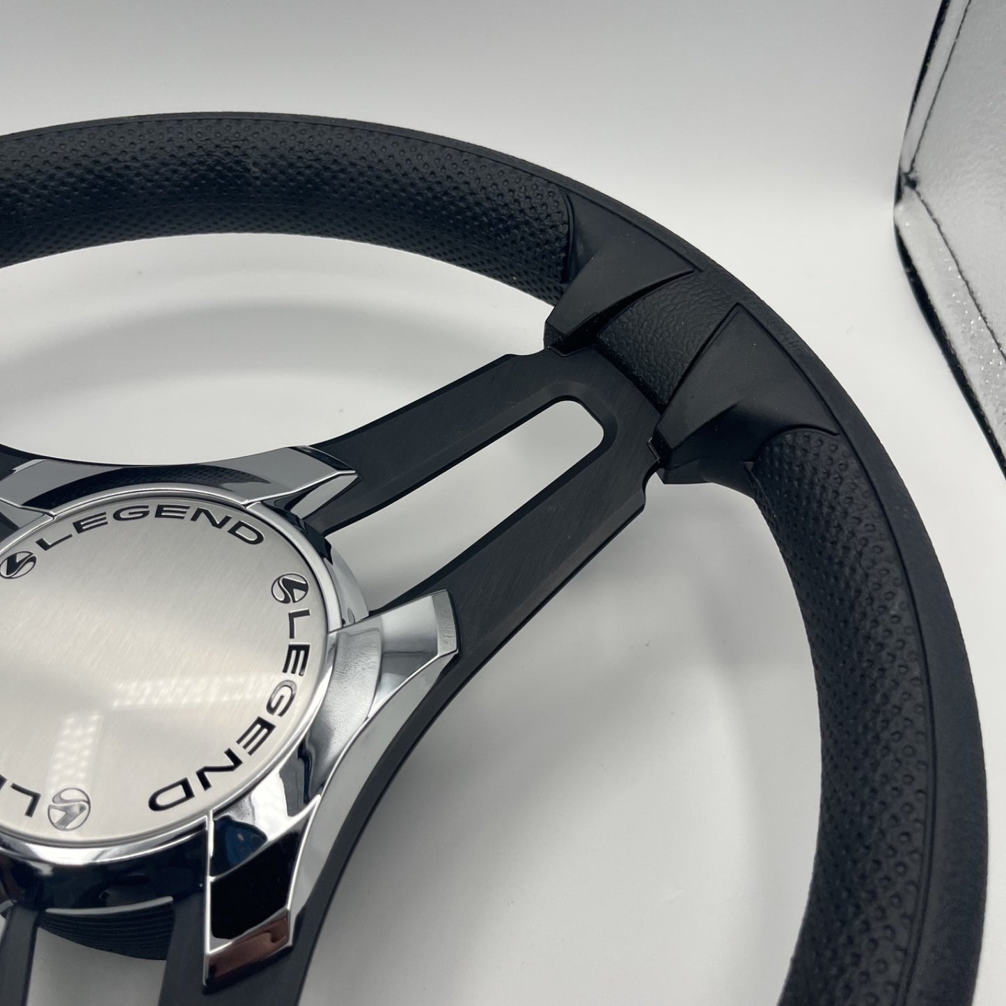 Gussi Italia Marine Steering Wheel Black Brush Metal Spokes | Legend