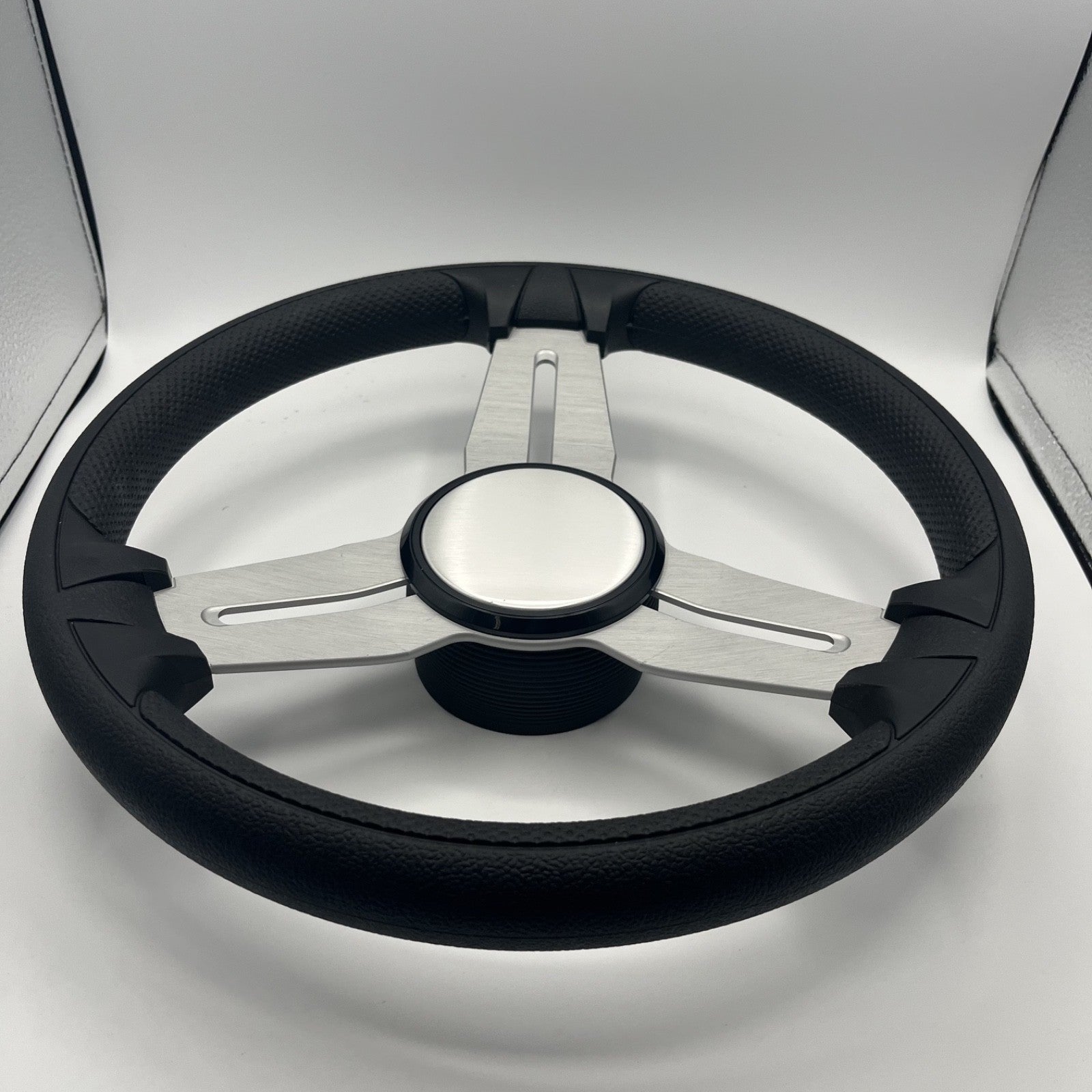 Model 15 Marine Steering Wheel Brush Alum Spokes | Silver Dome