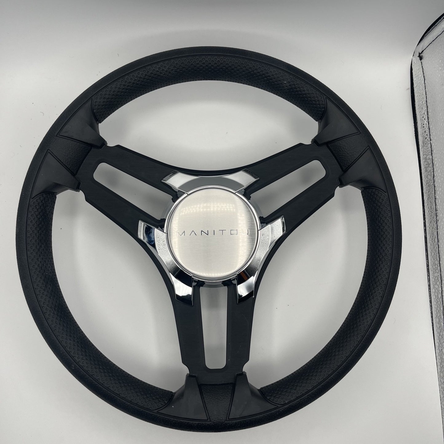 Gussi Italia Marine Steering Wheel Black Brush Metal Spokes | Manitou
