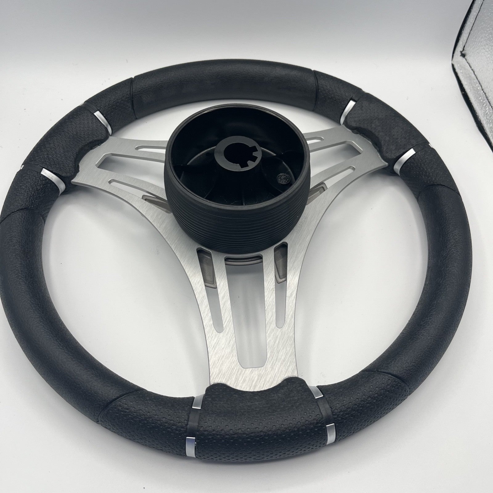 Gussi Italia Boat Steering Wheel Brushed Aluminum Spokes | Crest Boats