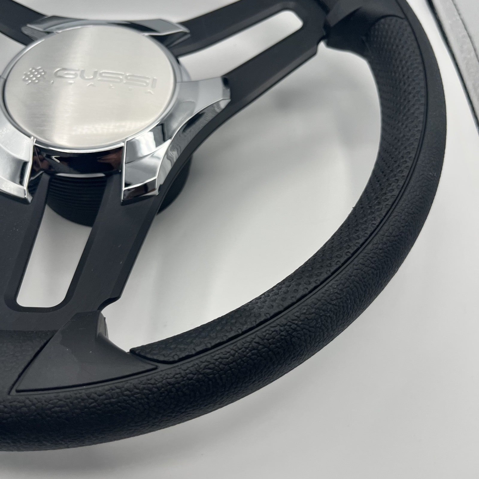 Gussi Italia Marine Steering Wheel Black Brush Metal Spokes | Gussi Logo