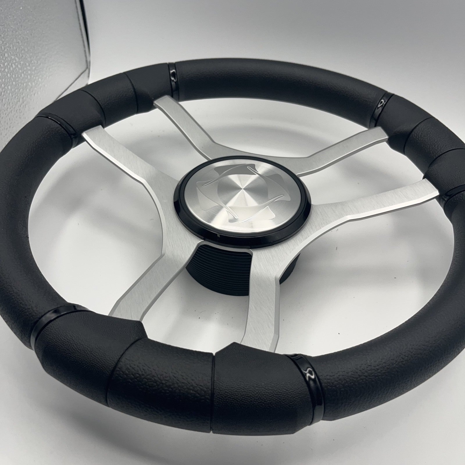Malera Boat Steering Wheel Brushed Aluminum Spokes | Stingray