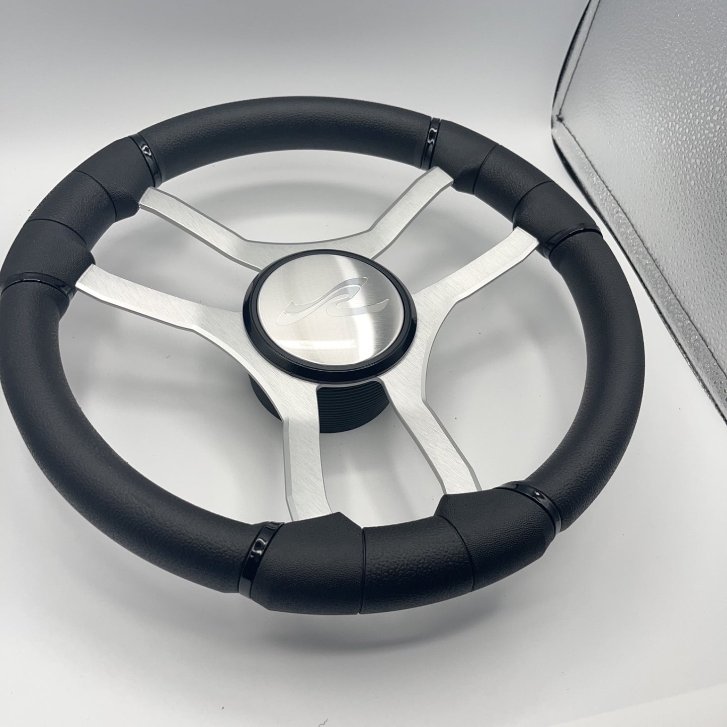 Malera Boat Steering Wheel Brushed Aluminum Spokes | SeaRay Boats