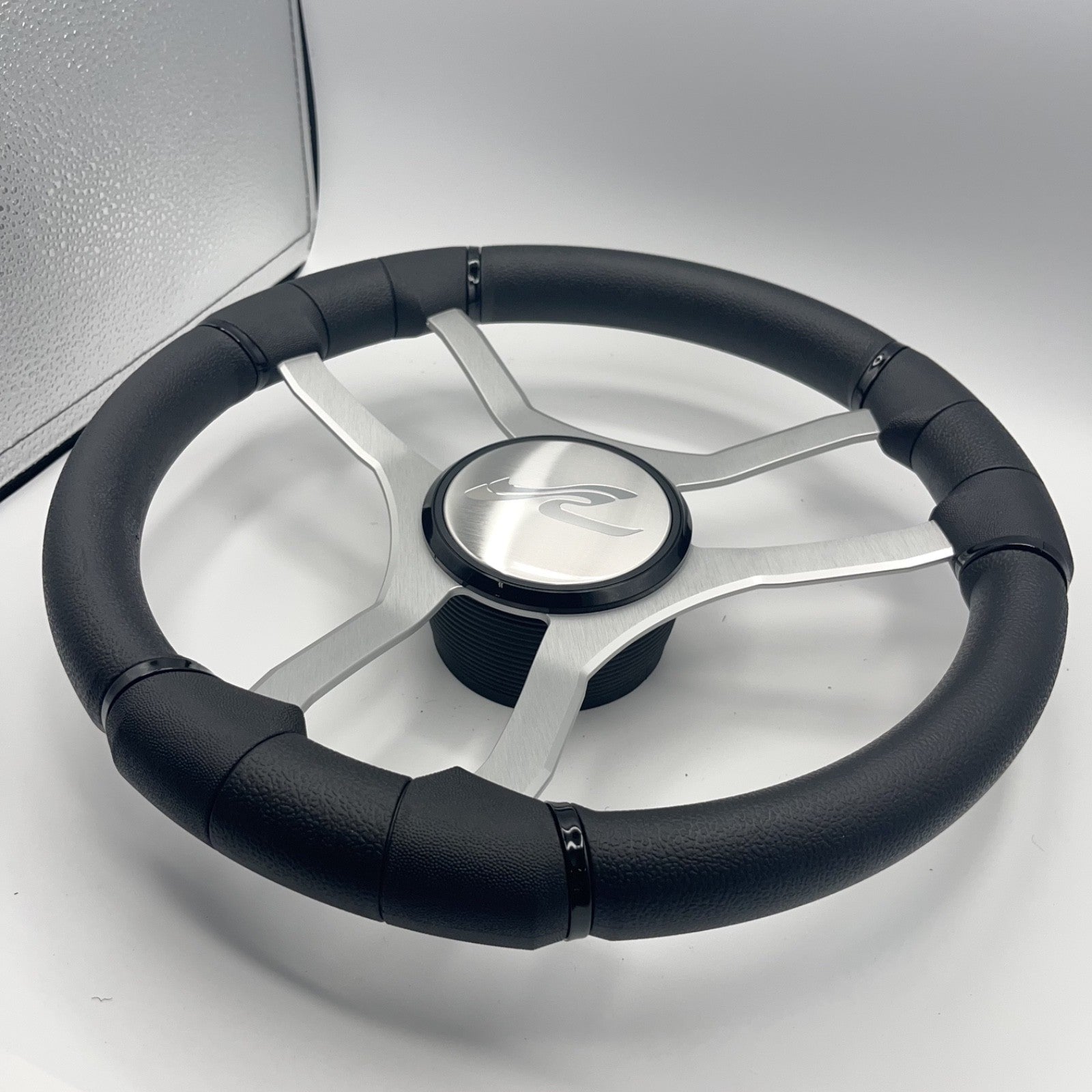 Malera Boat Steering Wheel Brushed Aluminum Spokes | SeaRay Boats