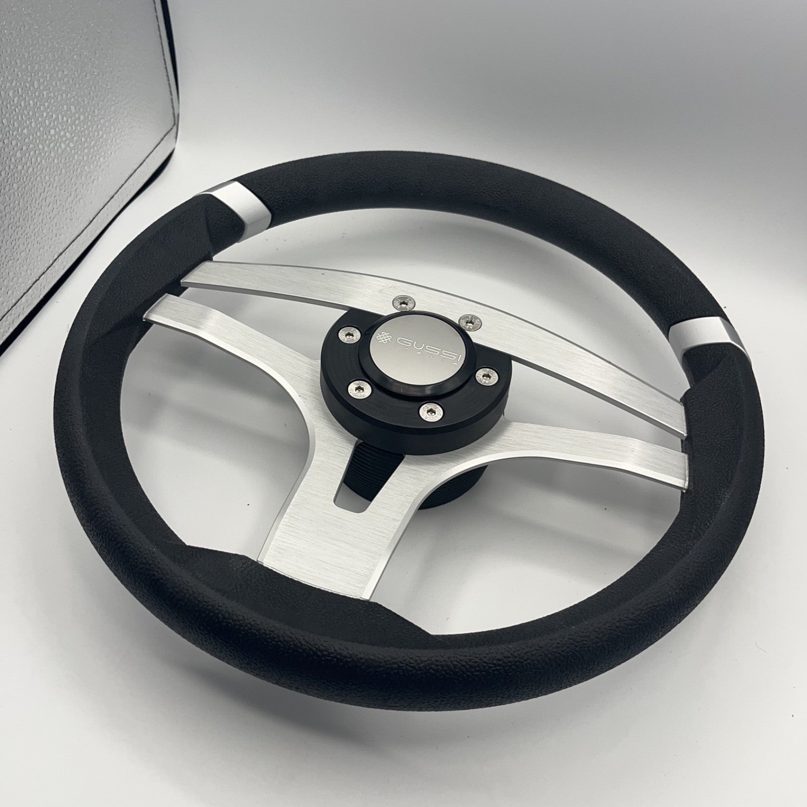 Badia Boat Steering Wheel Brushed Aluminum Spokes | Gussi Snap-in