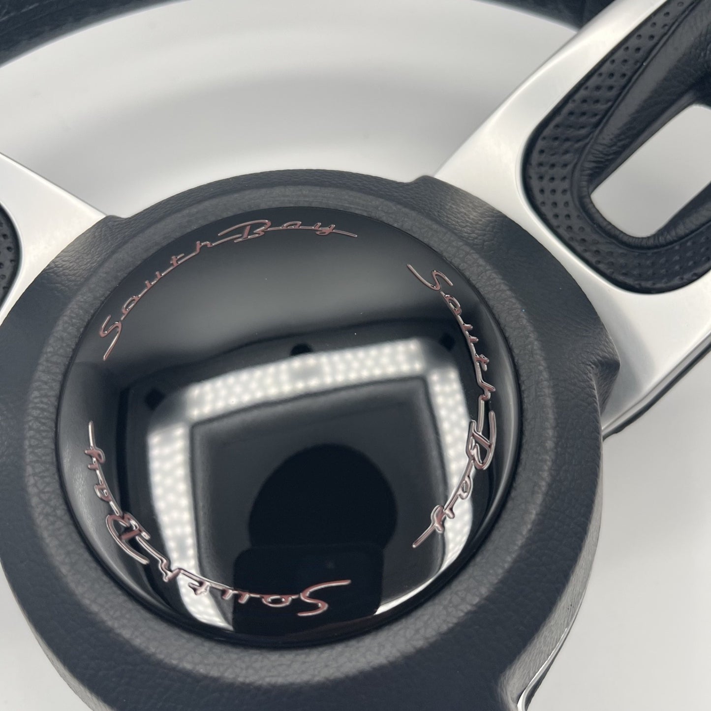 Gussi Italia Black Model 702 Steering Wheel | SouthBay Boats