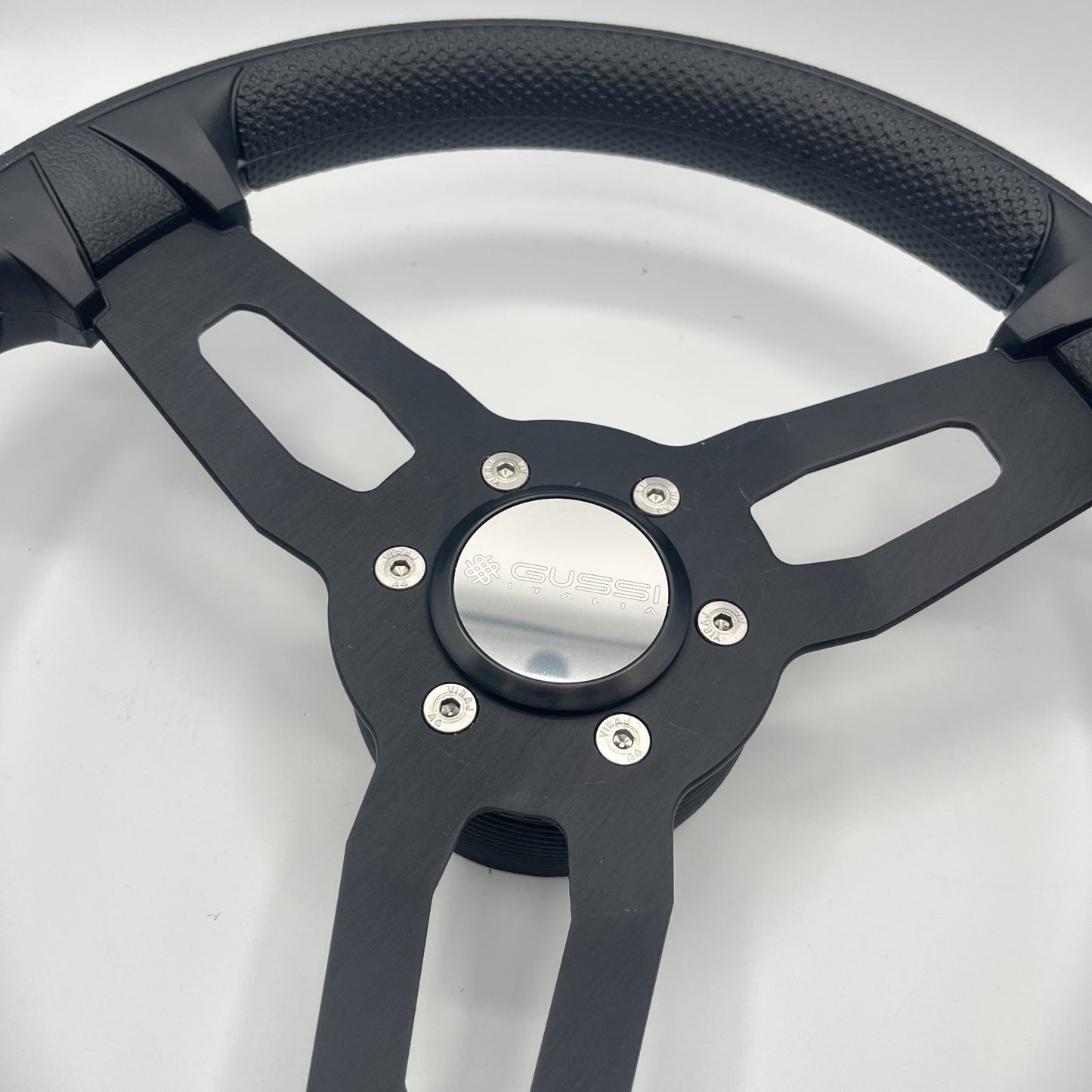 Gussi Italia Model 15 Steering Wheel Blk Brushed Alum Spokes | Gussi Stainless