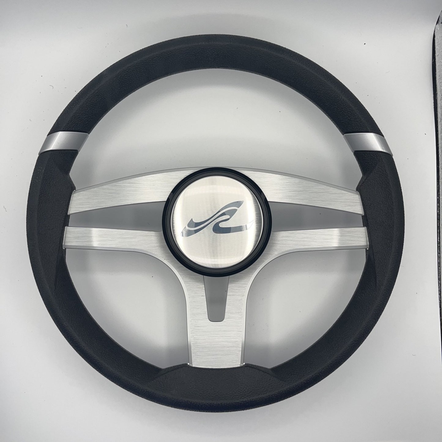 Badia Boat Steering Wheel Brushed Aluminum Spokes | SeaRay Boats
