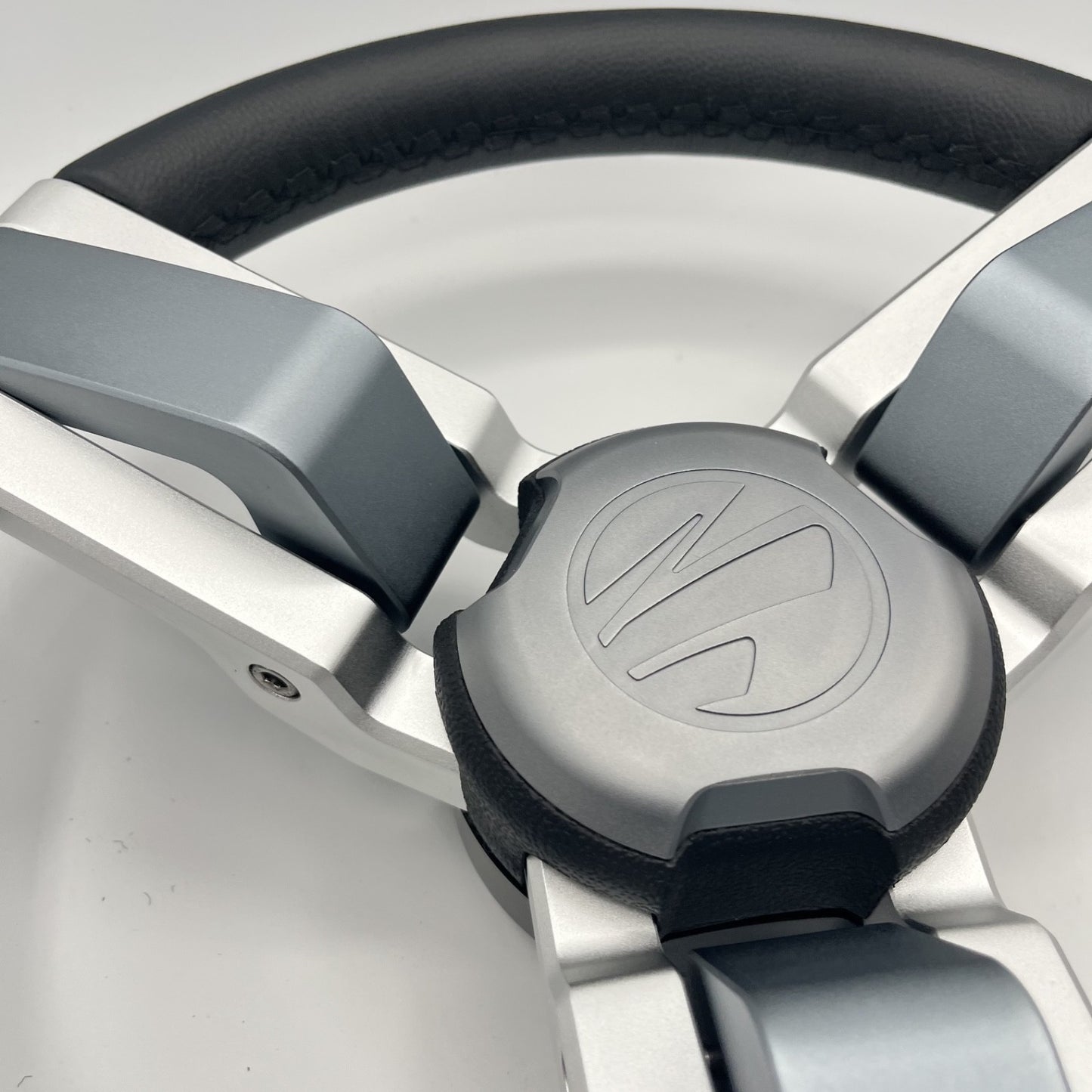 Gussi Italia Marine Steering Wheel Multi Color Gray Aluminum Wheel-PROGL | Tige