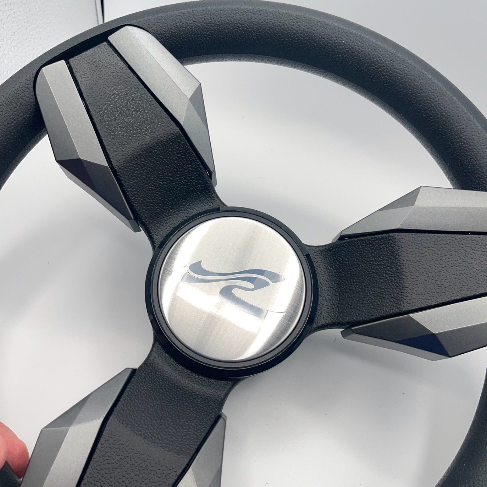 Collina Boat Steering Wheel Dark Gray Inserts - SeaRay - Keyed ONLY