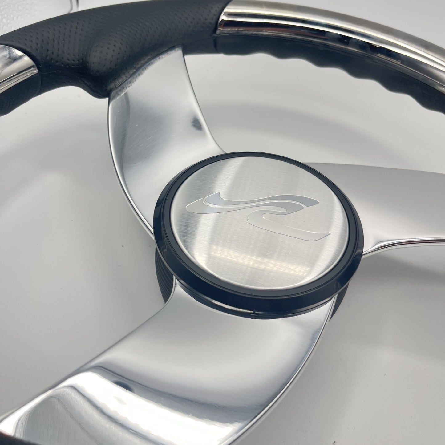 Model M533 Boat Steering Wheel Polished Alum Spoke | Sea Ray