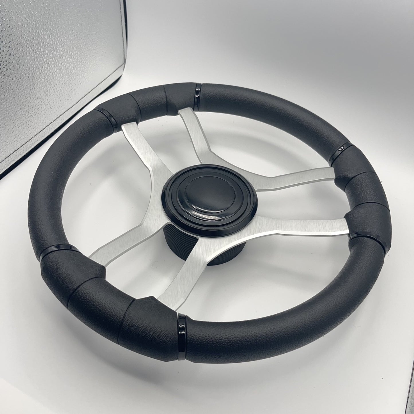 Malera Boat Steering Wheel Brushed Aluminum Spokes | LG Black Snap-in