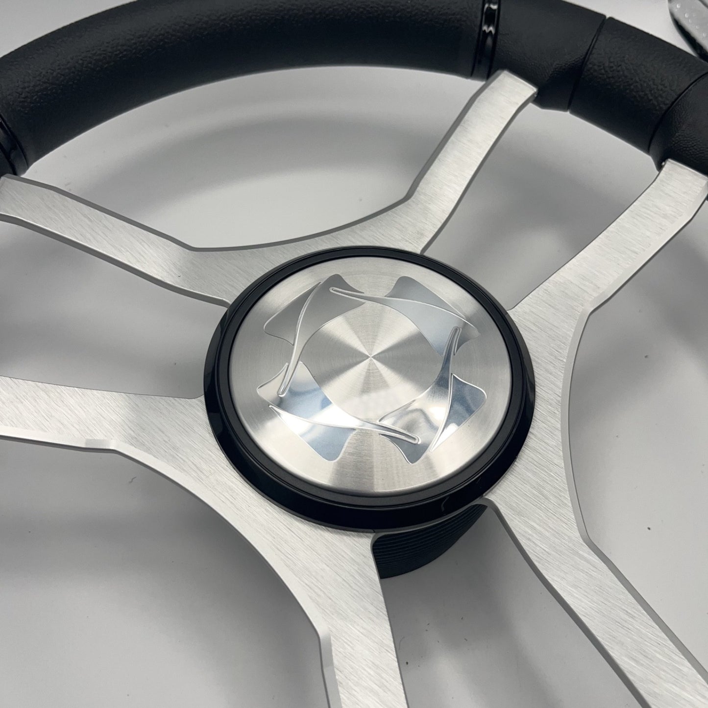 Malera Boat Steering Wheel Brushed Aluminum Spokes | Stingray