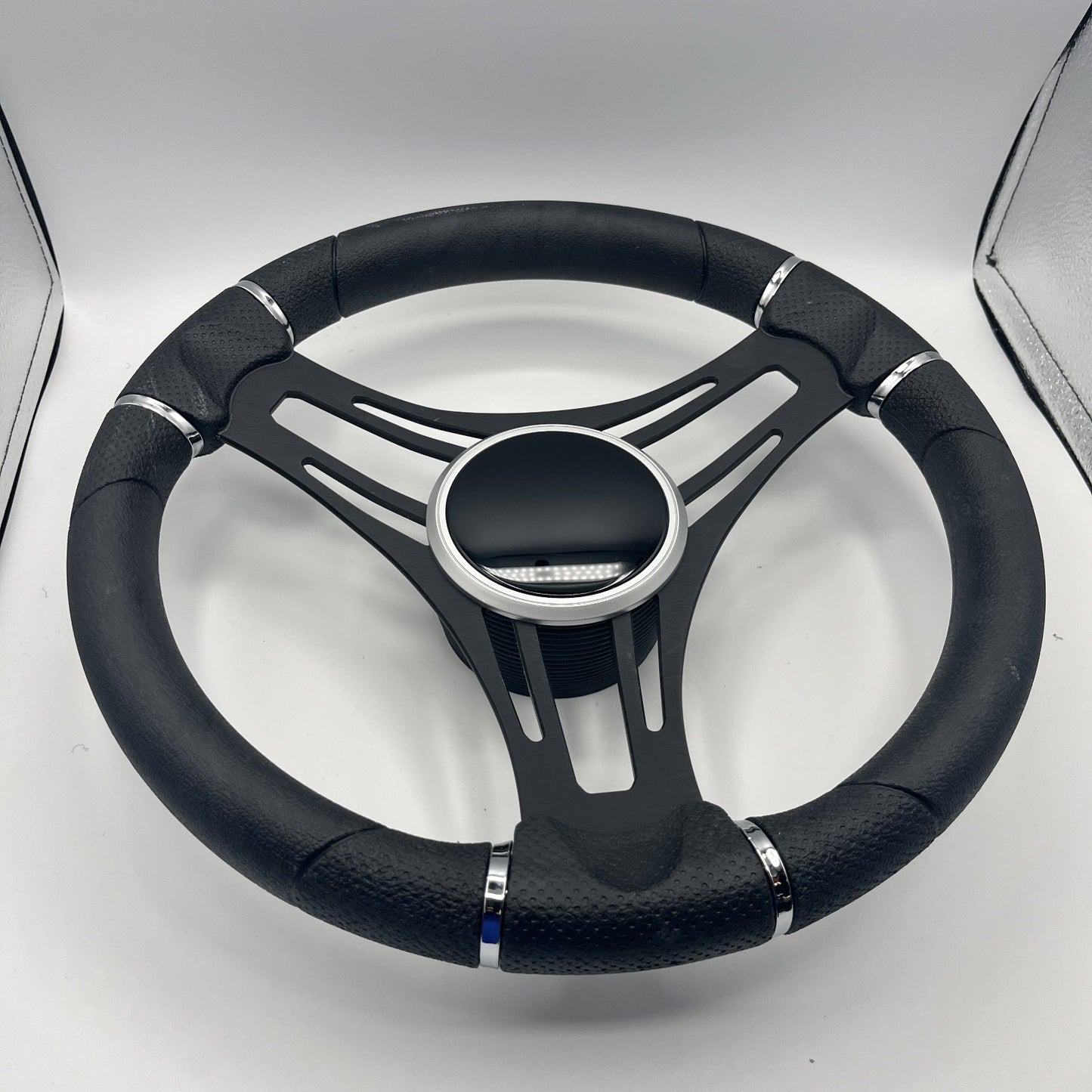 Gussi Italia Boat Steering Wheel Black Brushed Alum Spokes | Black Dome