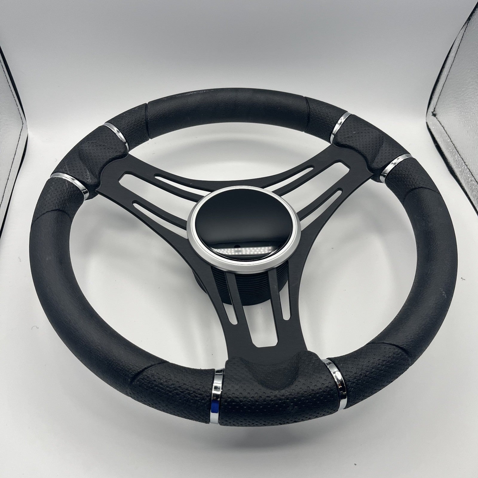 Gussi Italia Boat Steering Wheel Black Brushed Alum Spokes | Black Dome