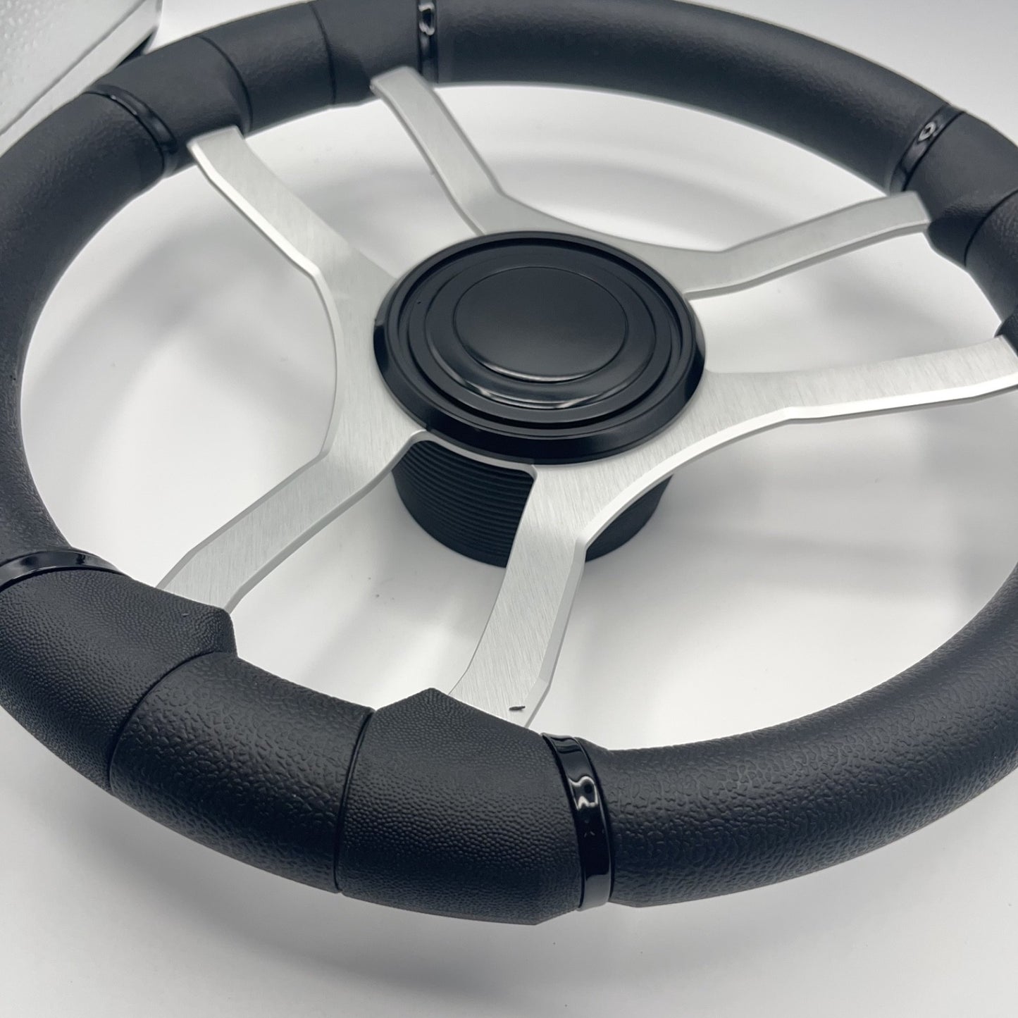 Malera Boat Steering Wheel Brushed Aluminum Spokes | LG Black Snap-in