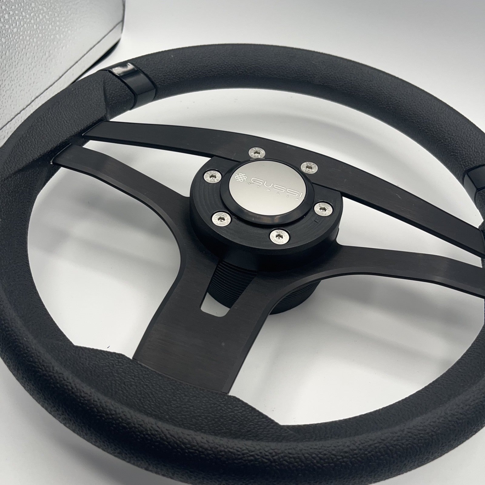 Badia Boat Steering Wheel Brushed Black Aluminum Spokes | Gussi Snap-in