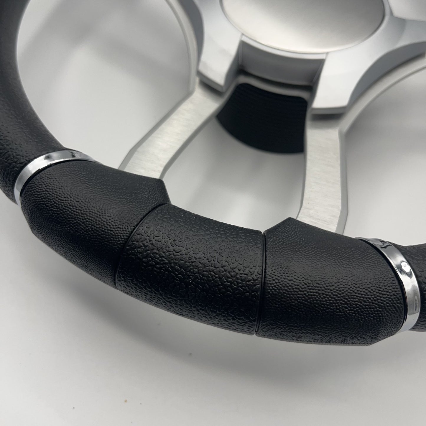 Malera Boat Steering Wheel Brushed Alum Spoke | Silver Plain Center Cap