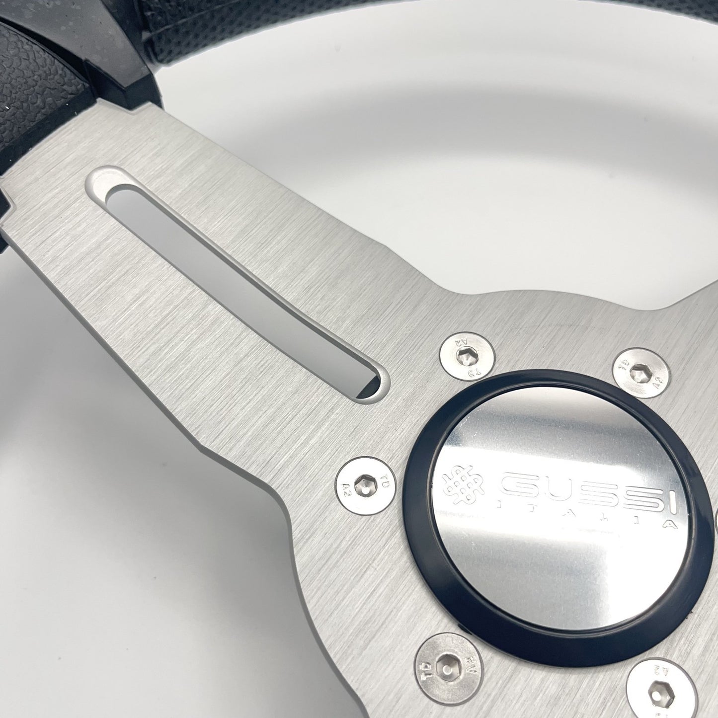 Model 15 Marine Steering Wheel Brushed Aluminum Spokes | Gussi Logo