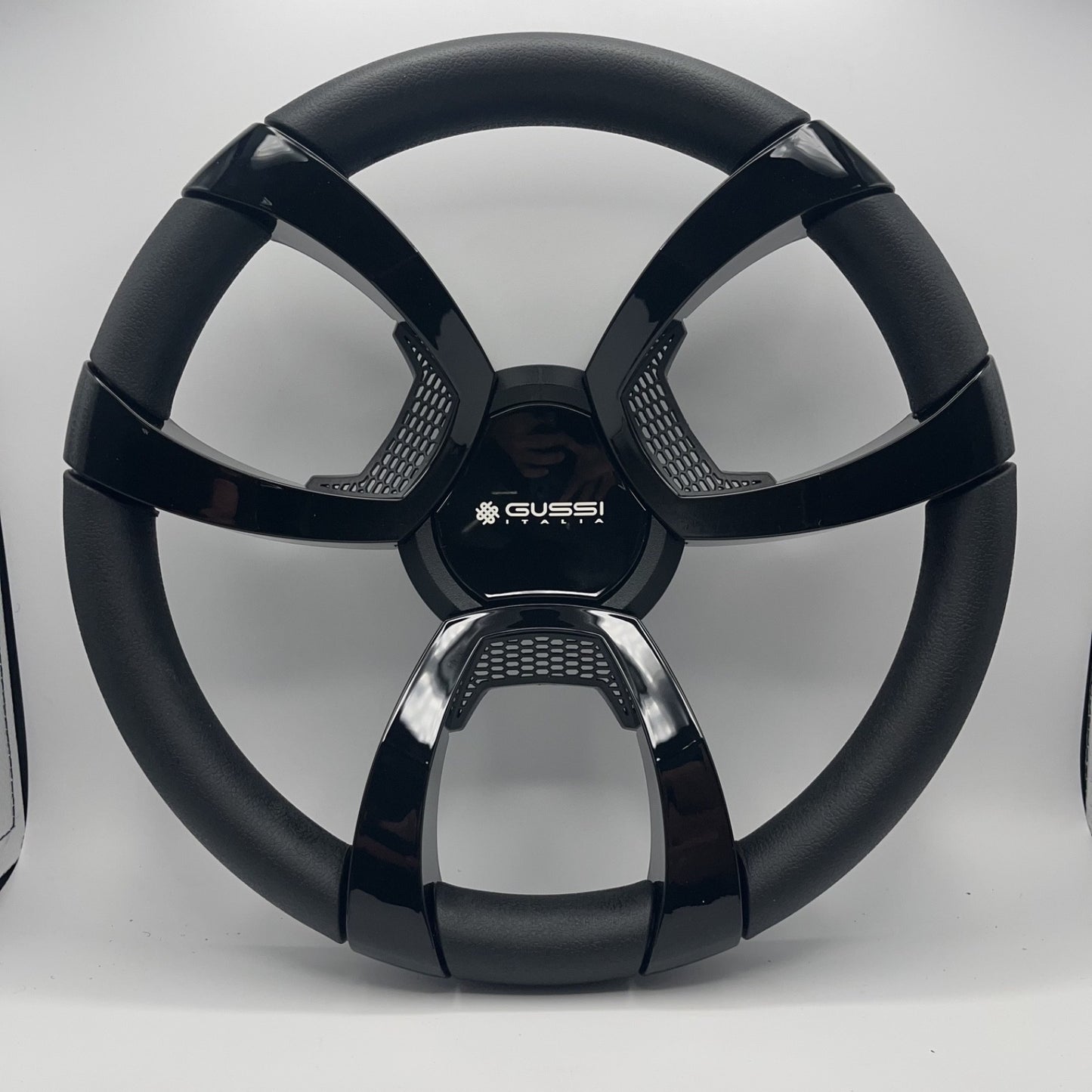 La Corte Boat Steering Wheel Black Gloss Inserts | Gussi Italia Logo