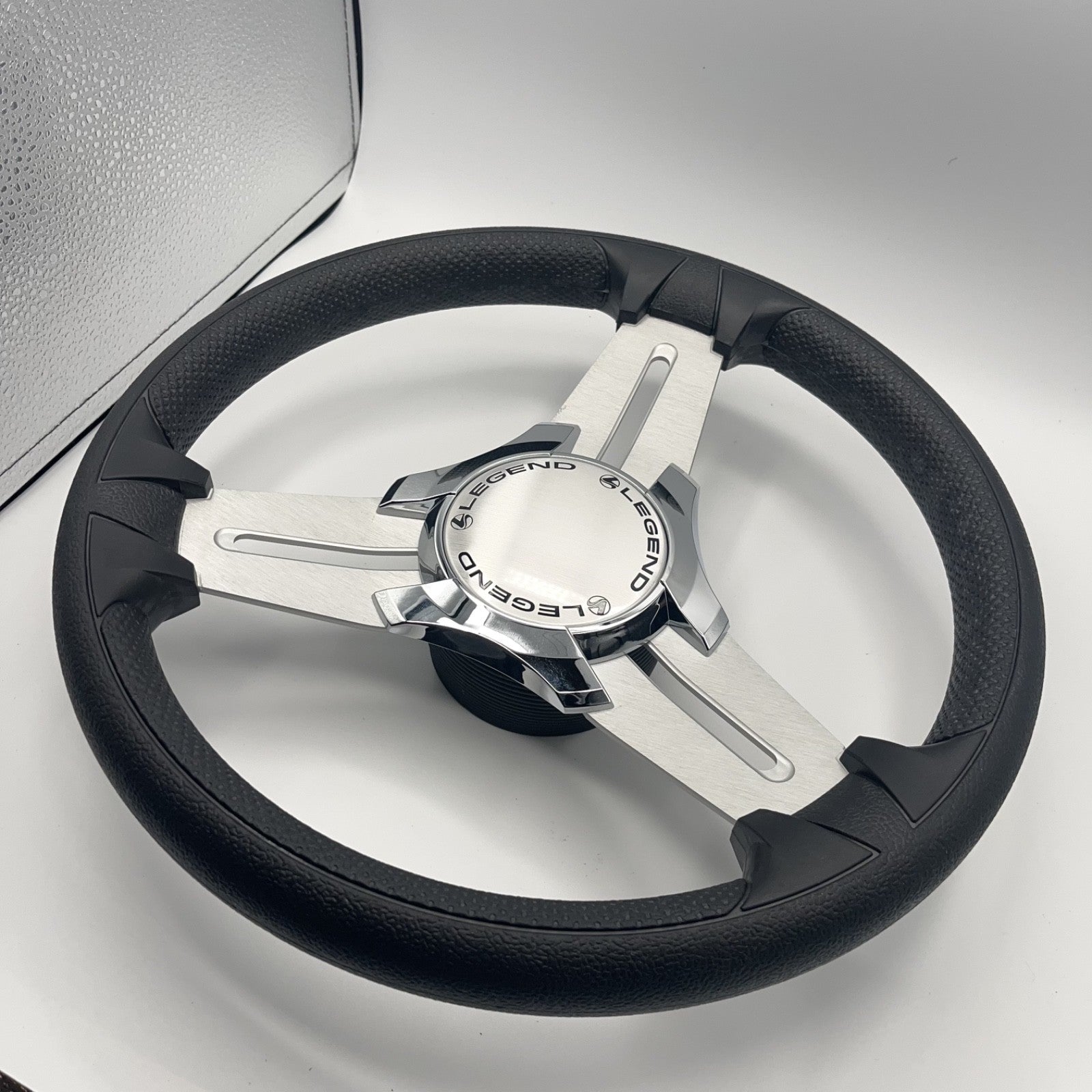 Model 15 Marine Steering Wheel Brushed Aluminum Spokes | Legend Boats