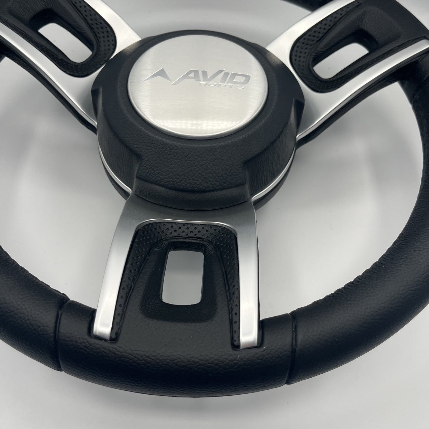 Gussi Italia Black Model 702 Steering Wheel | Avid Boats