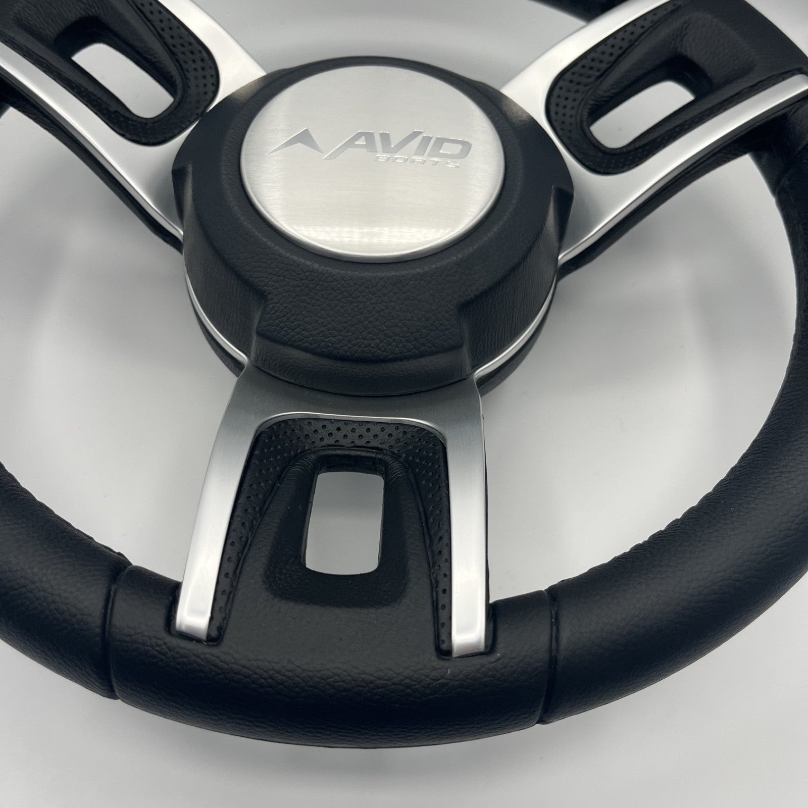 Gussi Italia Black Model 702 Steering Wheel | Avid Boats