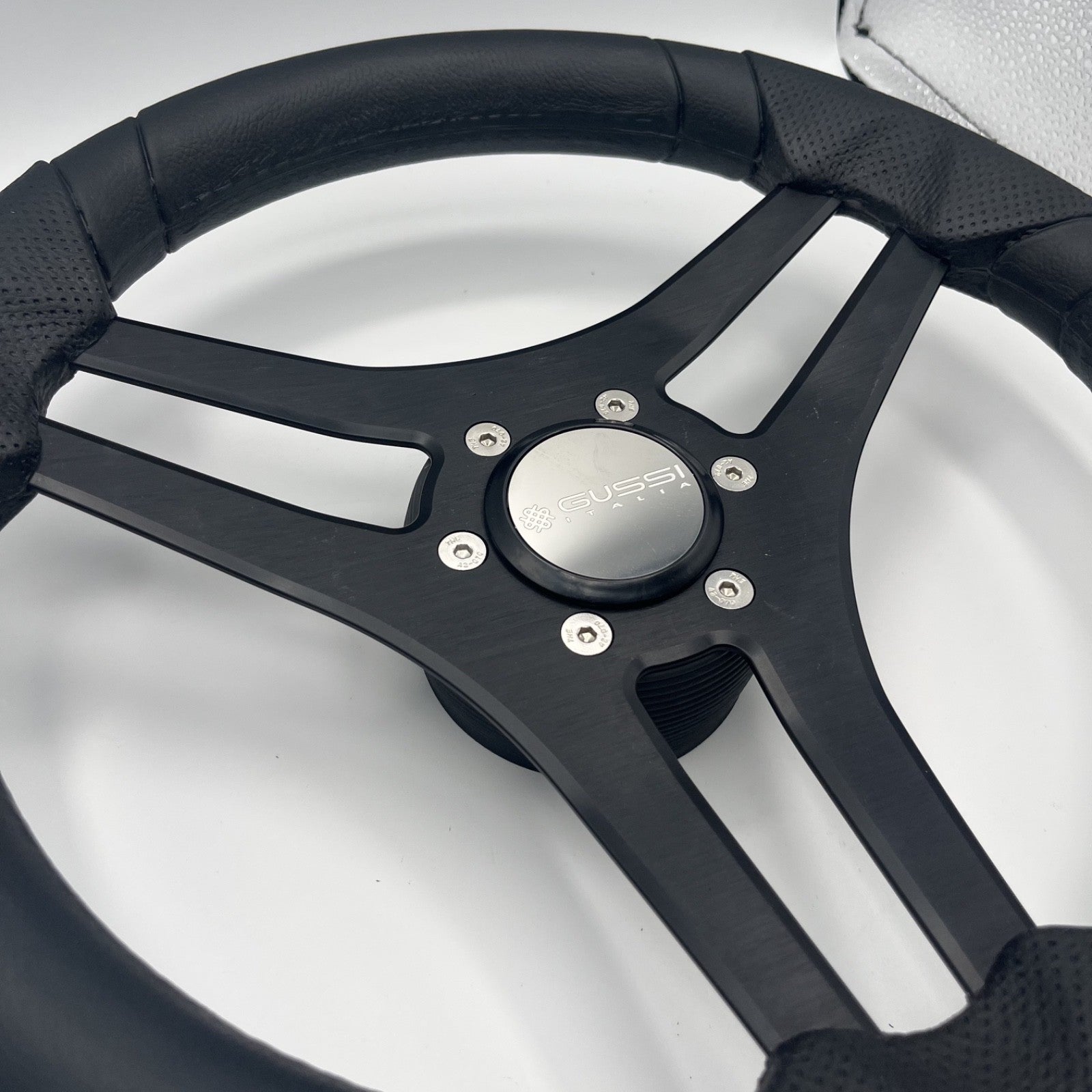 Molinara Marine Steering Wheel Black Brushed Alum Spokes | Gussi Italia