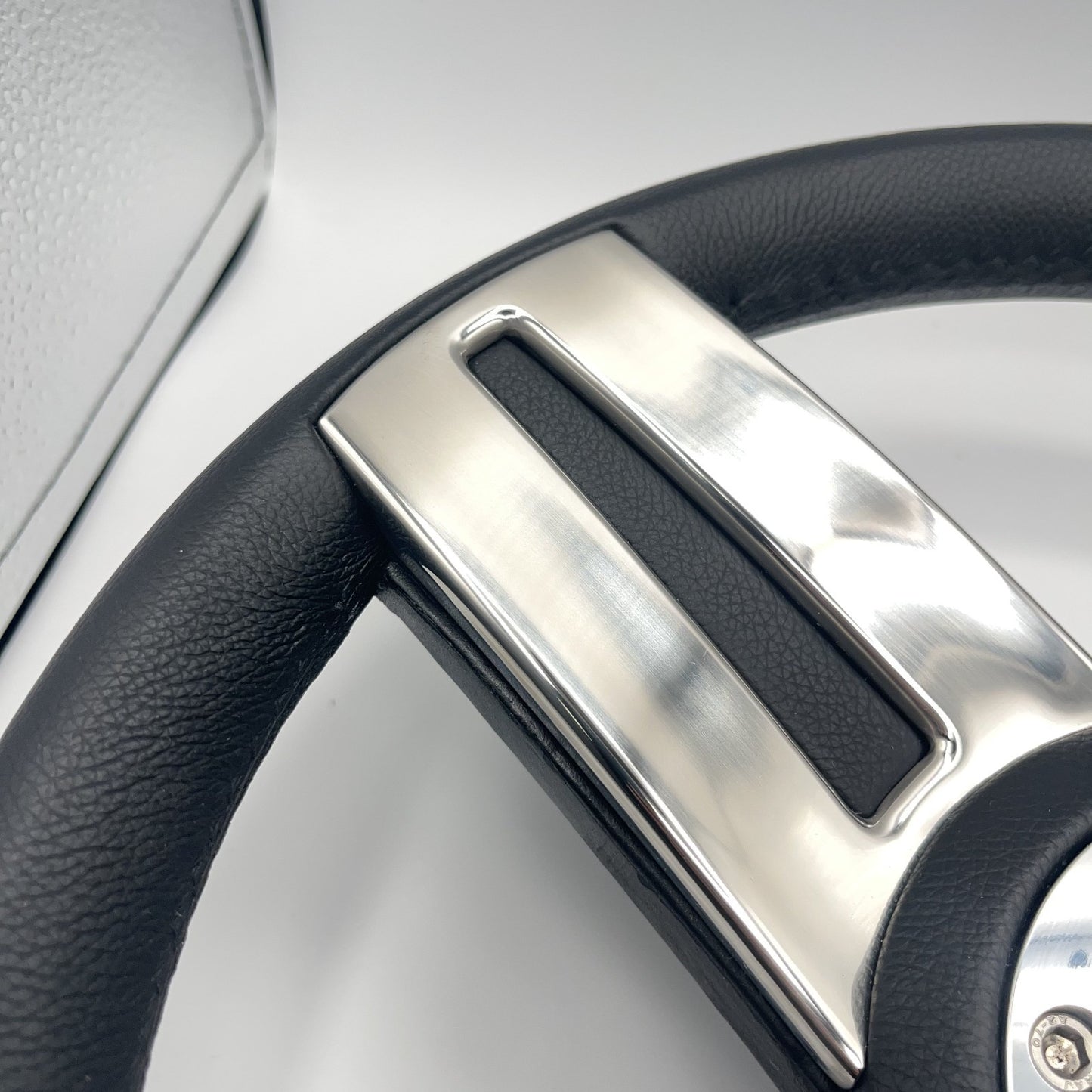 Gussi Italia Marine Steering Wheel Stainless Steel Spokes Soft Touch Rim | Axis