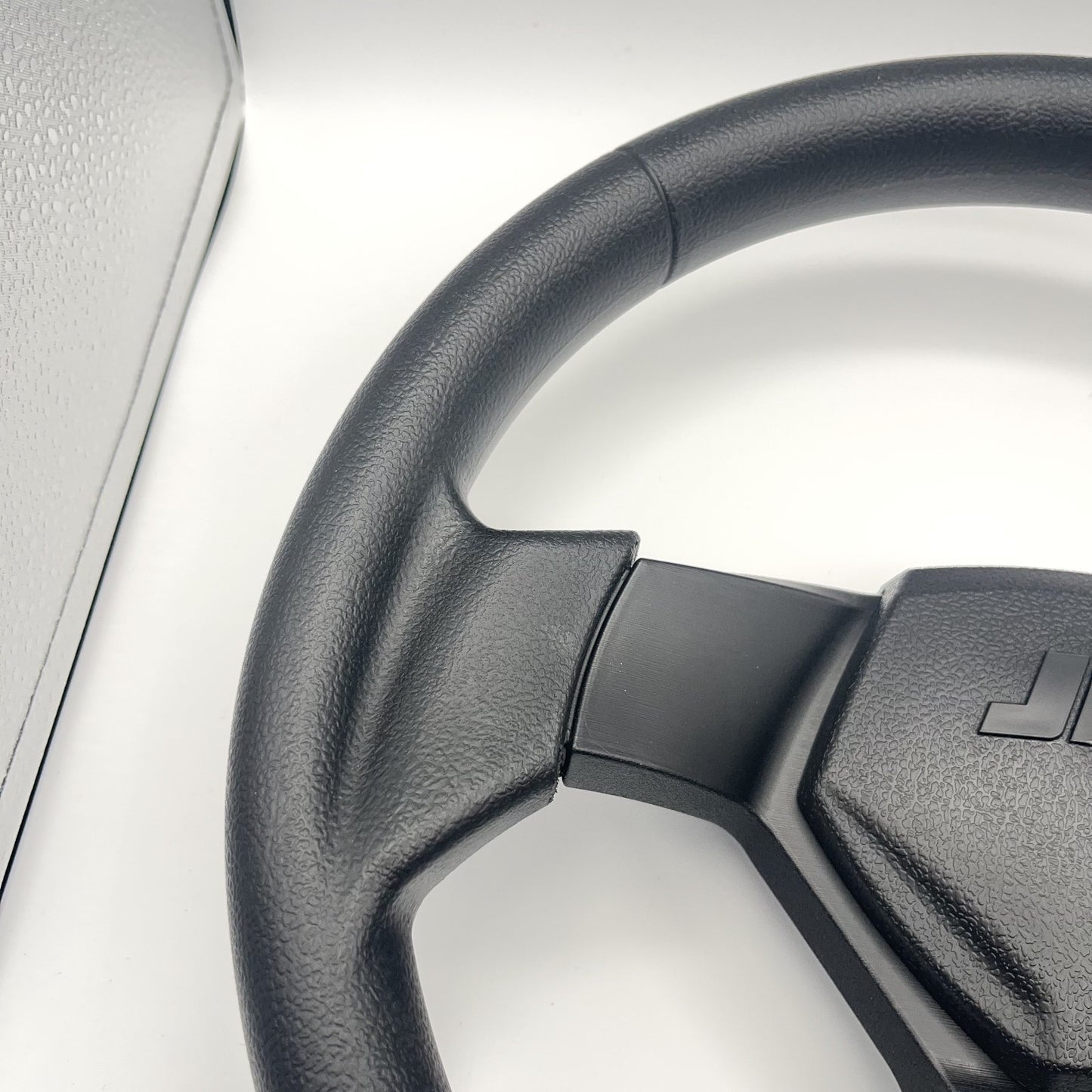 JLG Steering Wheel | JLG Logo