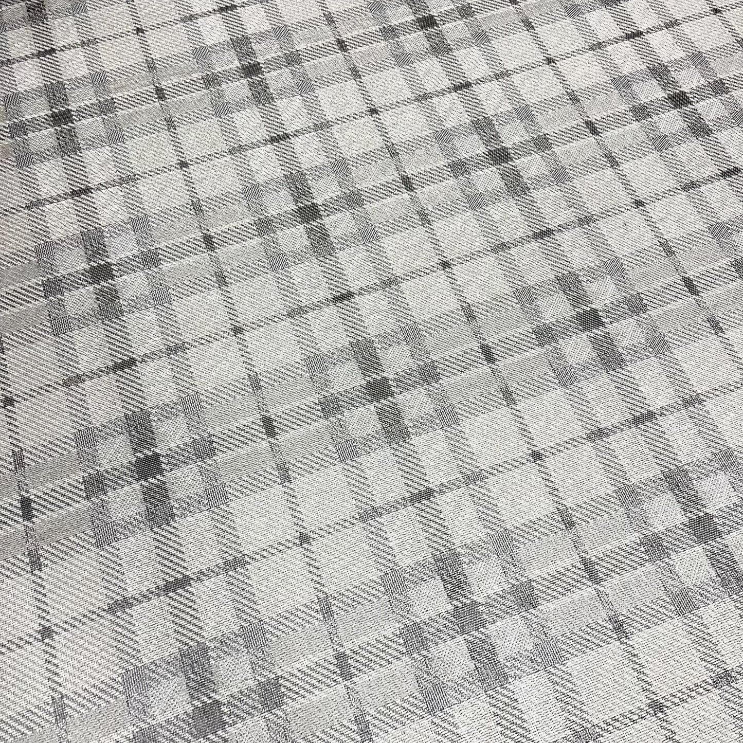 Woven Vinyl Flooring | Plaid - C-80043562 | 8' X 14'
