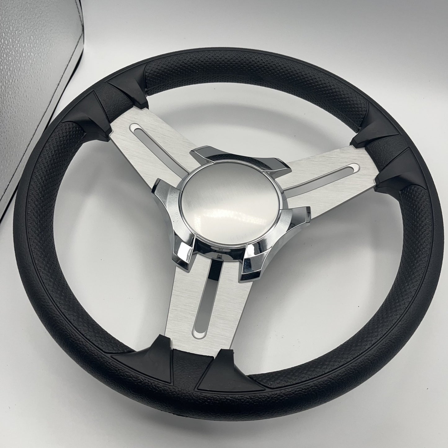 Model 15A Marine Steering Wheel Brushed Alum Spokes | Chrome Blank Cap