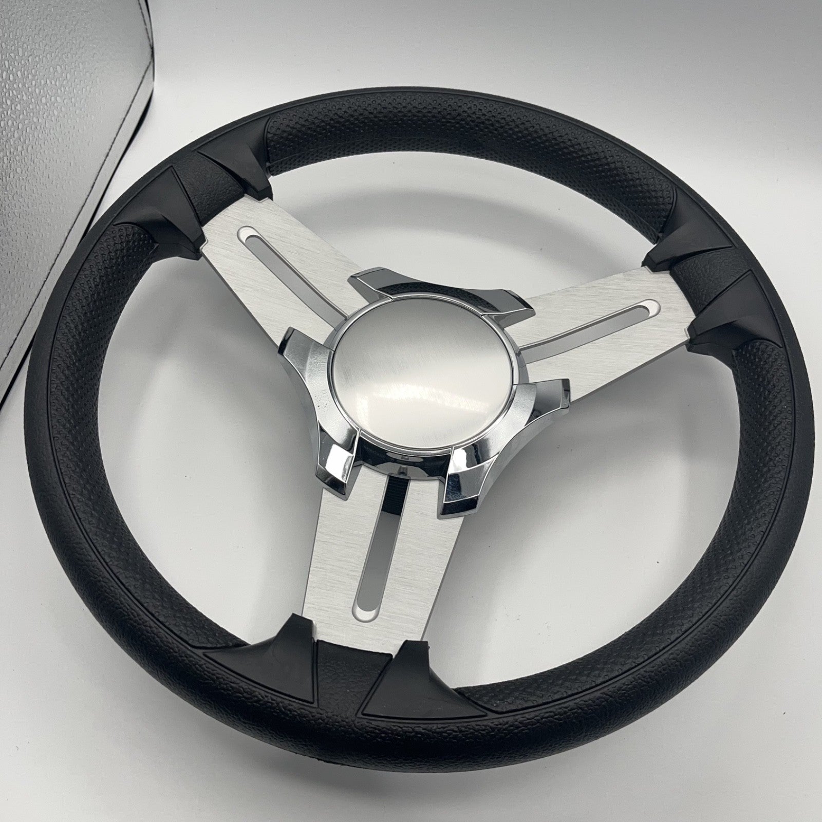 Model 15A Marine Steering Wheel Brushed Alum Spokes | Chrome Blank Cap