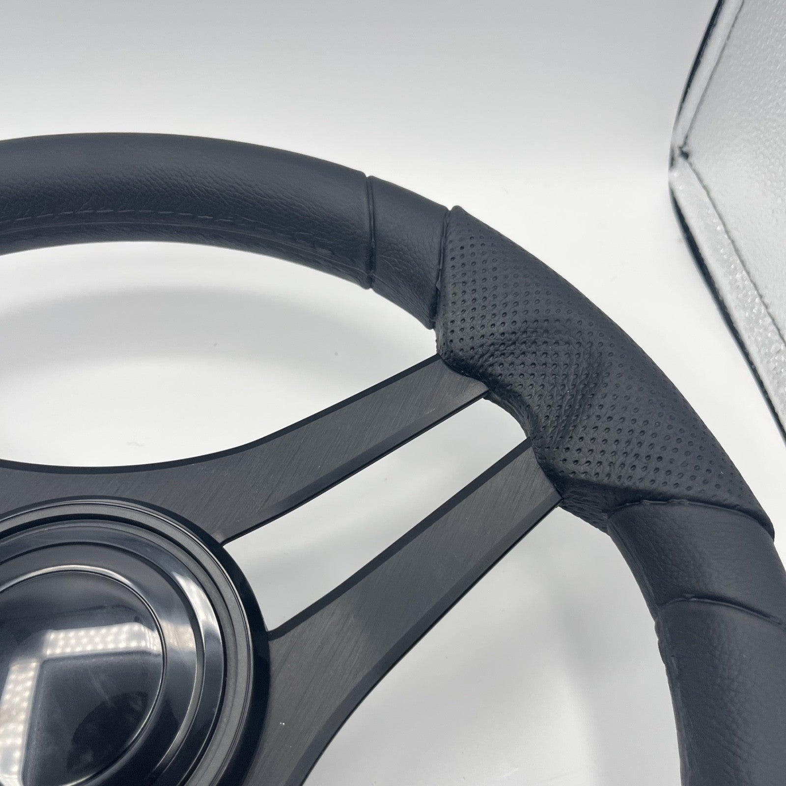 Molinara Marine Steering Wheel Black Brushed Alum Spokes | Lg Black Target