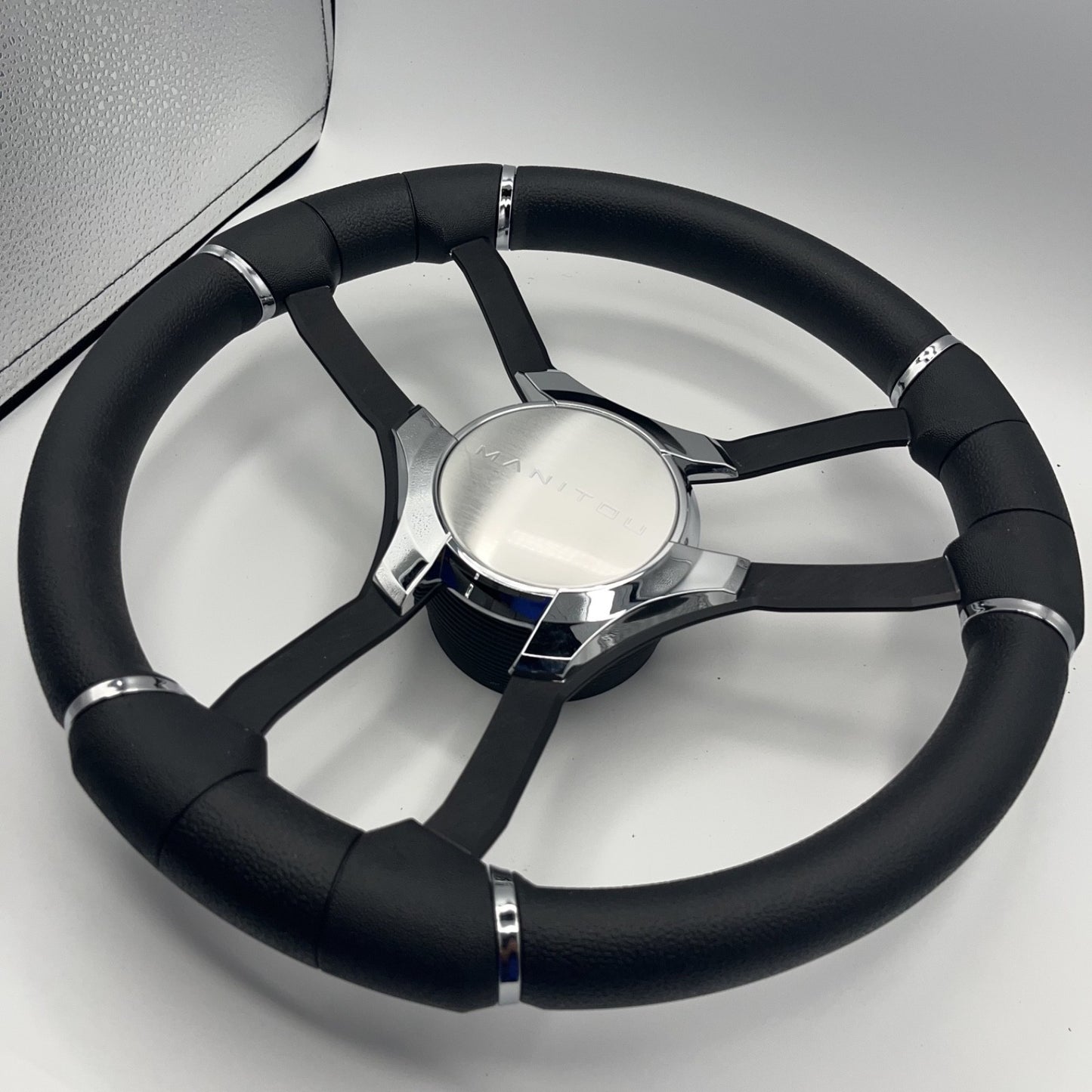 Malera Boat Steering Wheel Black Aluminum Spokes - Chrome-style Manitou
