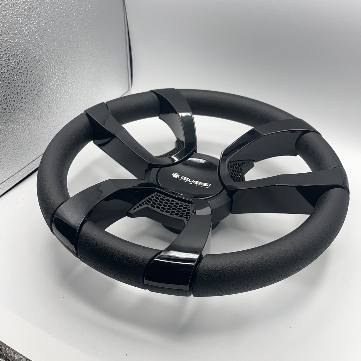 La Corte Boat Steering Wheel Black Gloss Inserts | Gussi Italia Logo